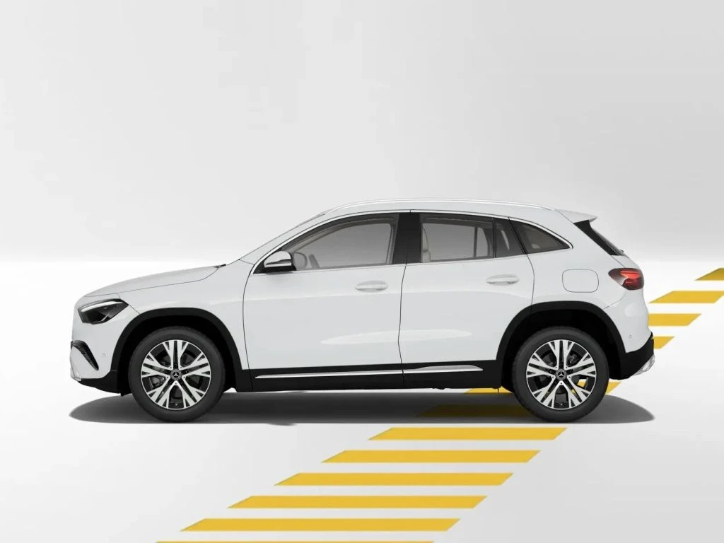 Mercedes-Benz-GLA 180 d-image-3