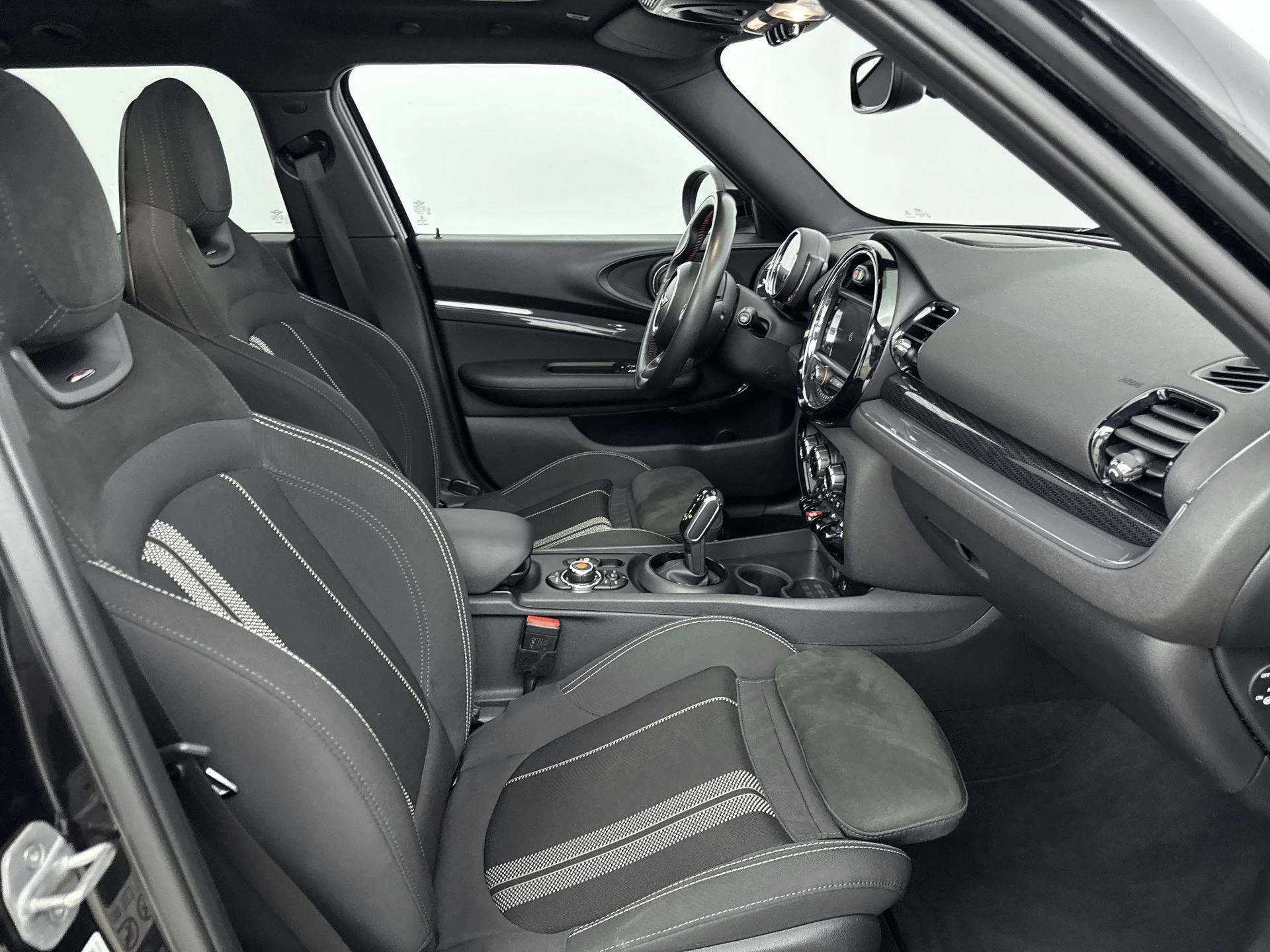 MINI-Clubman-image-21