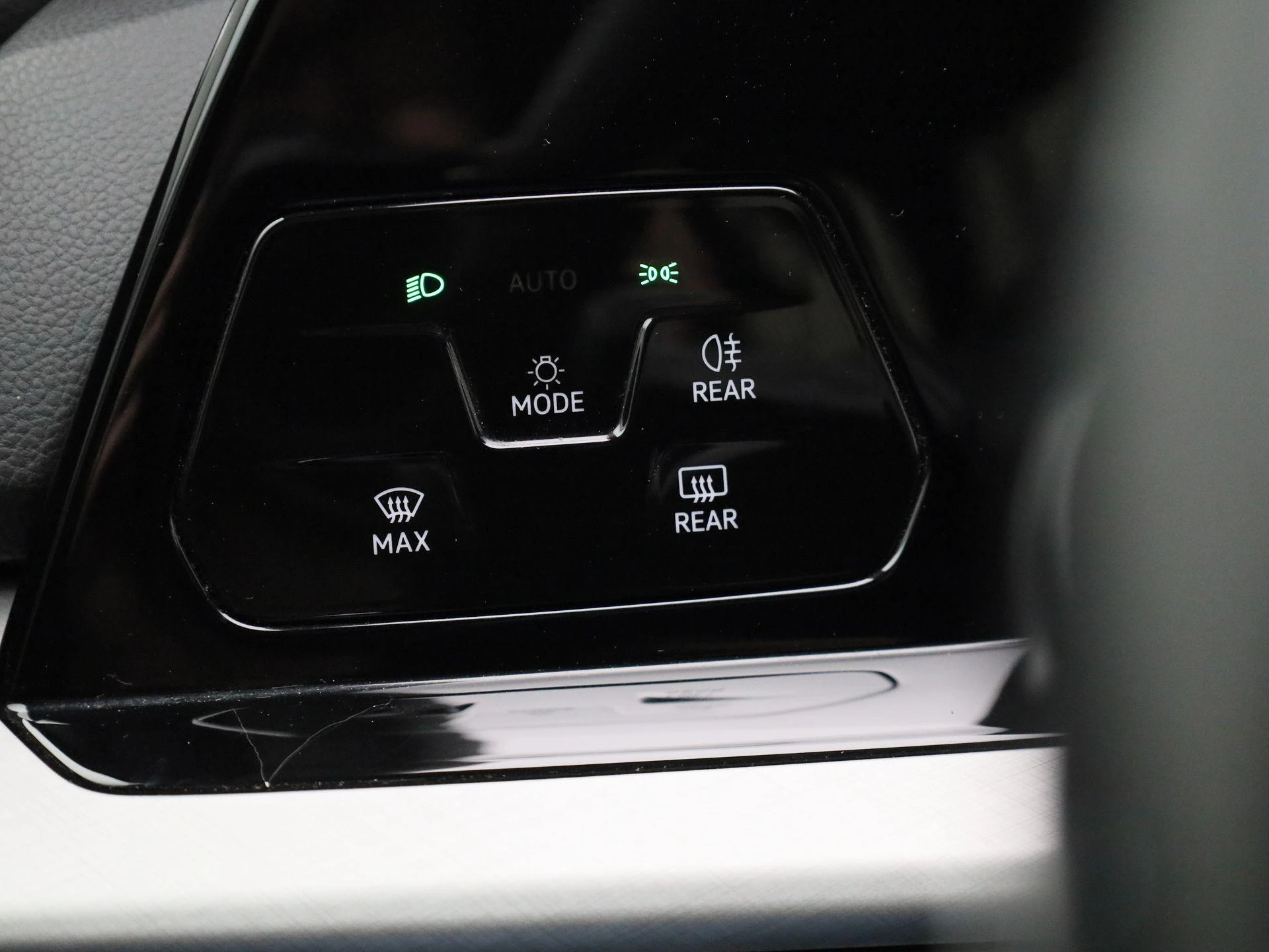 Volkswagen Golf Variant 1.0 eTSI Life Business