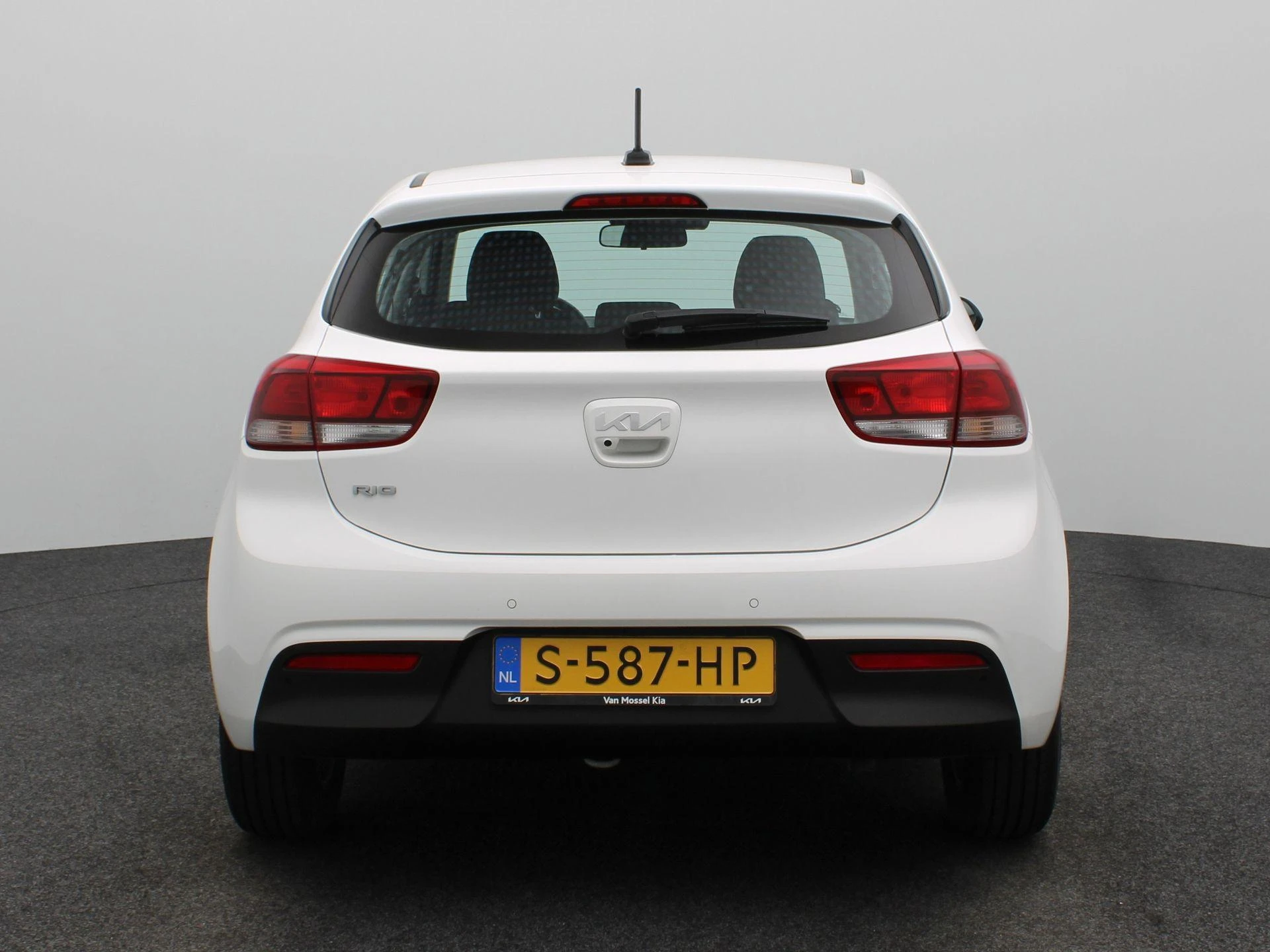 Kia-Rio-image-6