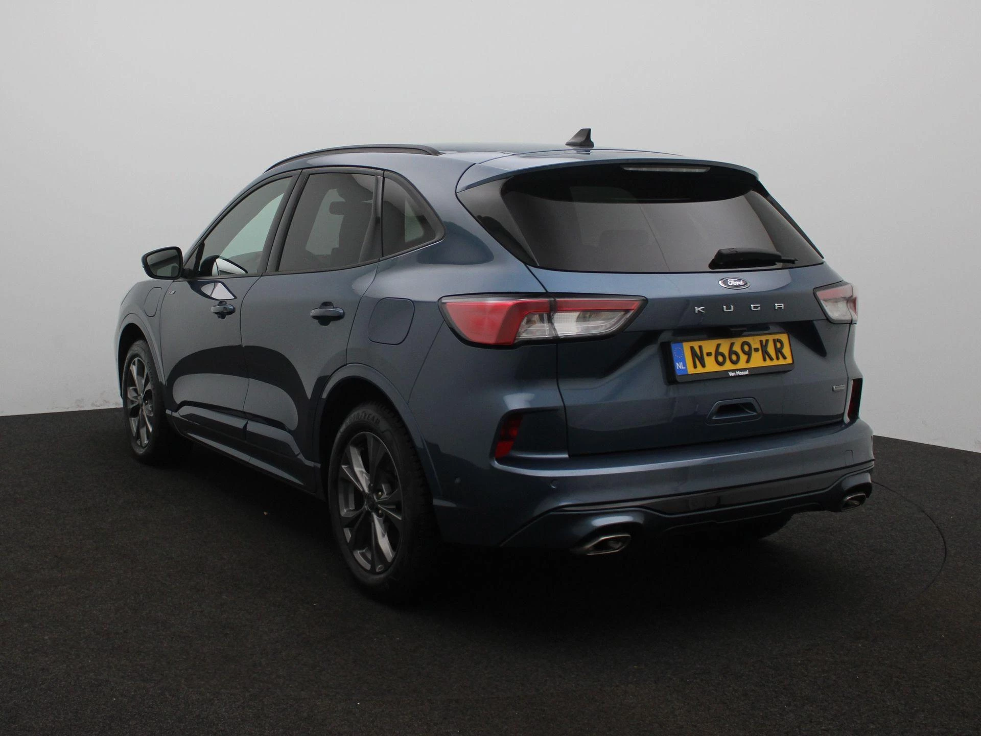Ford-Kuga-image-1