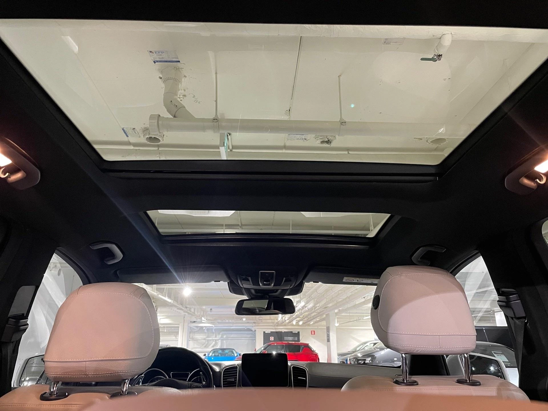 Mercedes-Benz-GLE-image-11