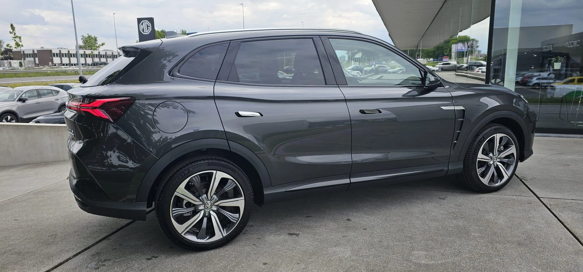 MG Marvel R 70 kWh Luxury