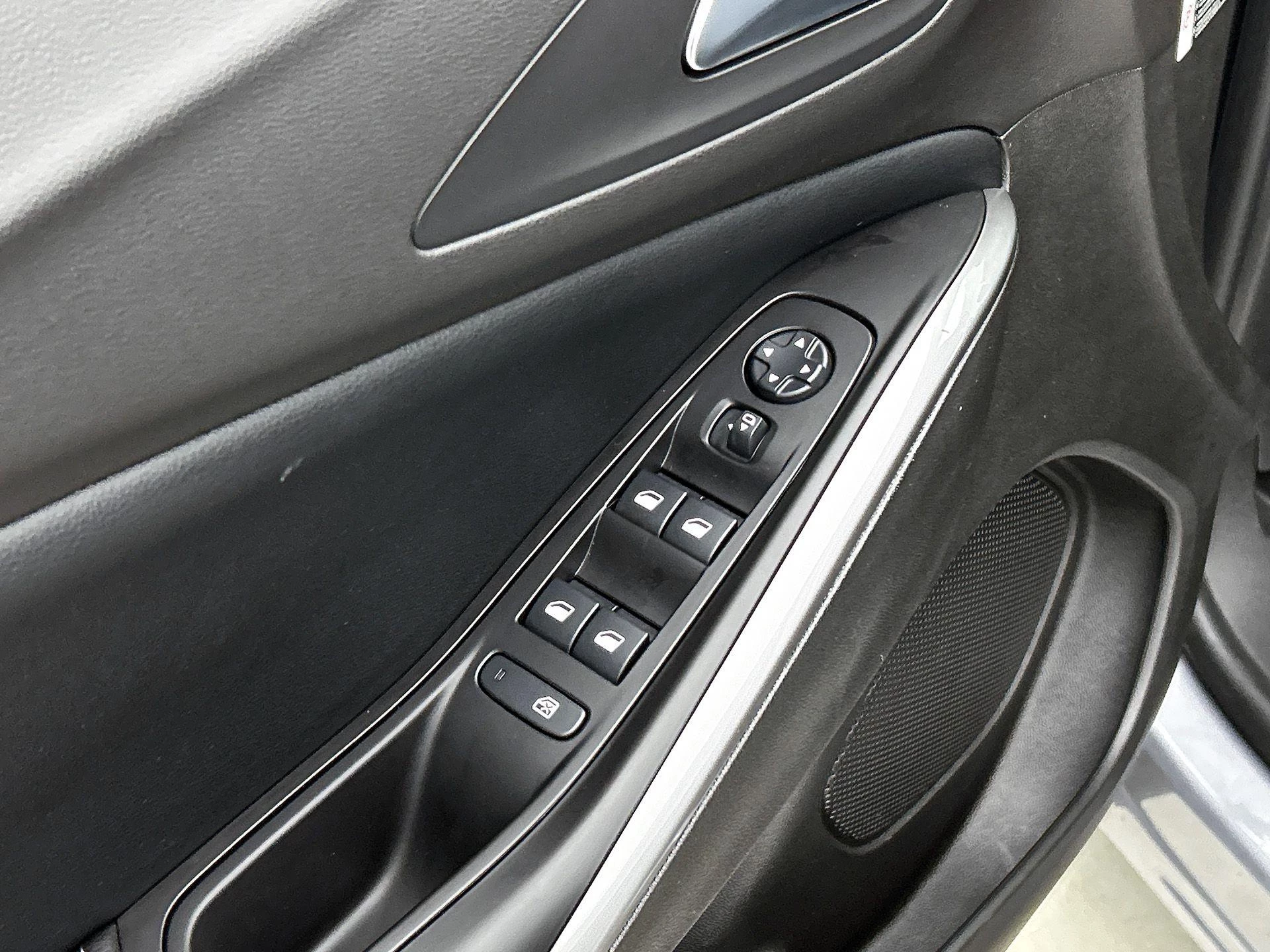 Opel-Grandland-image-30