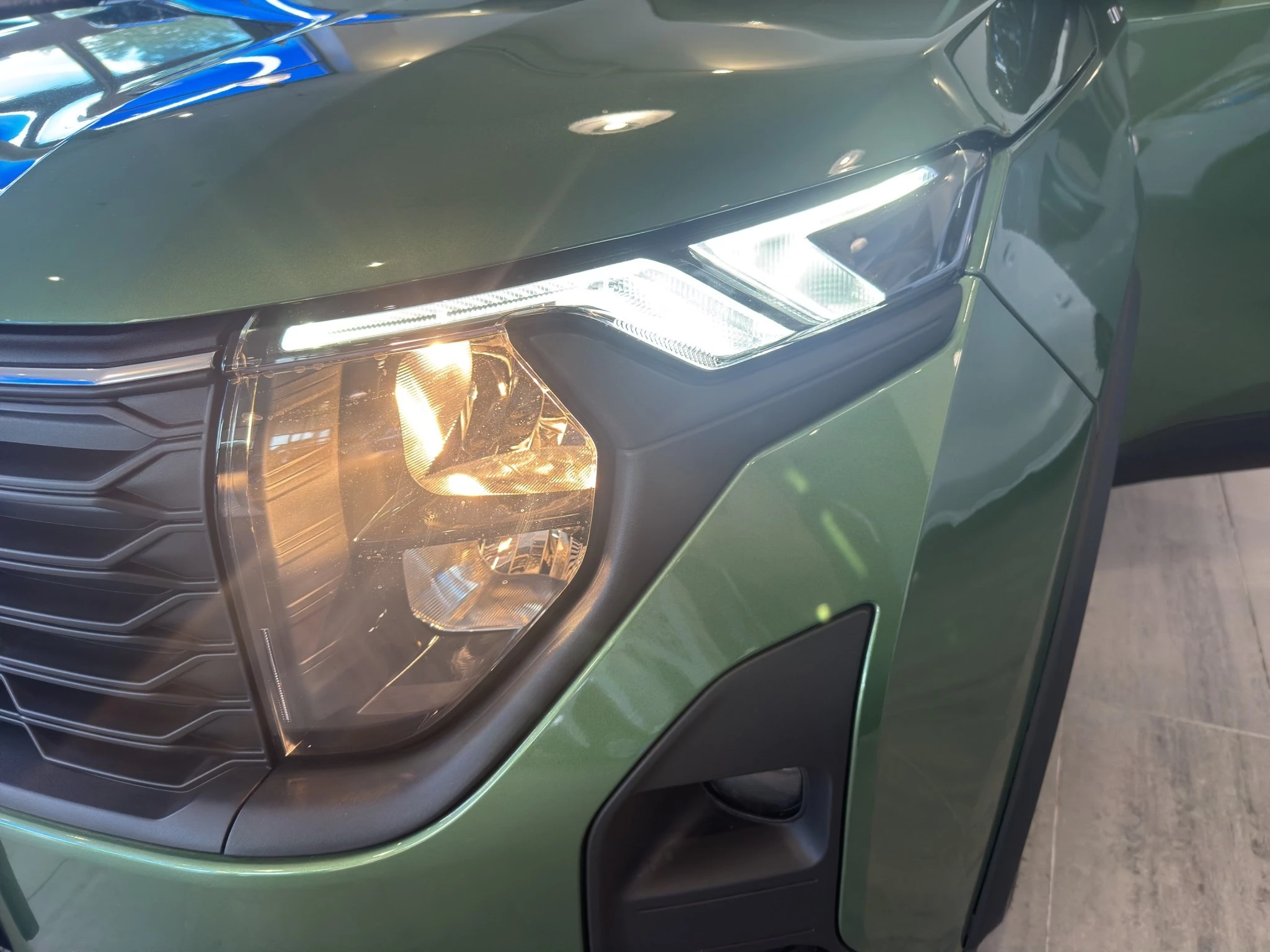 Ford-Tourneo Courier-image-17