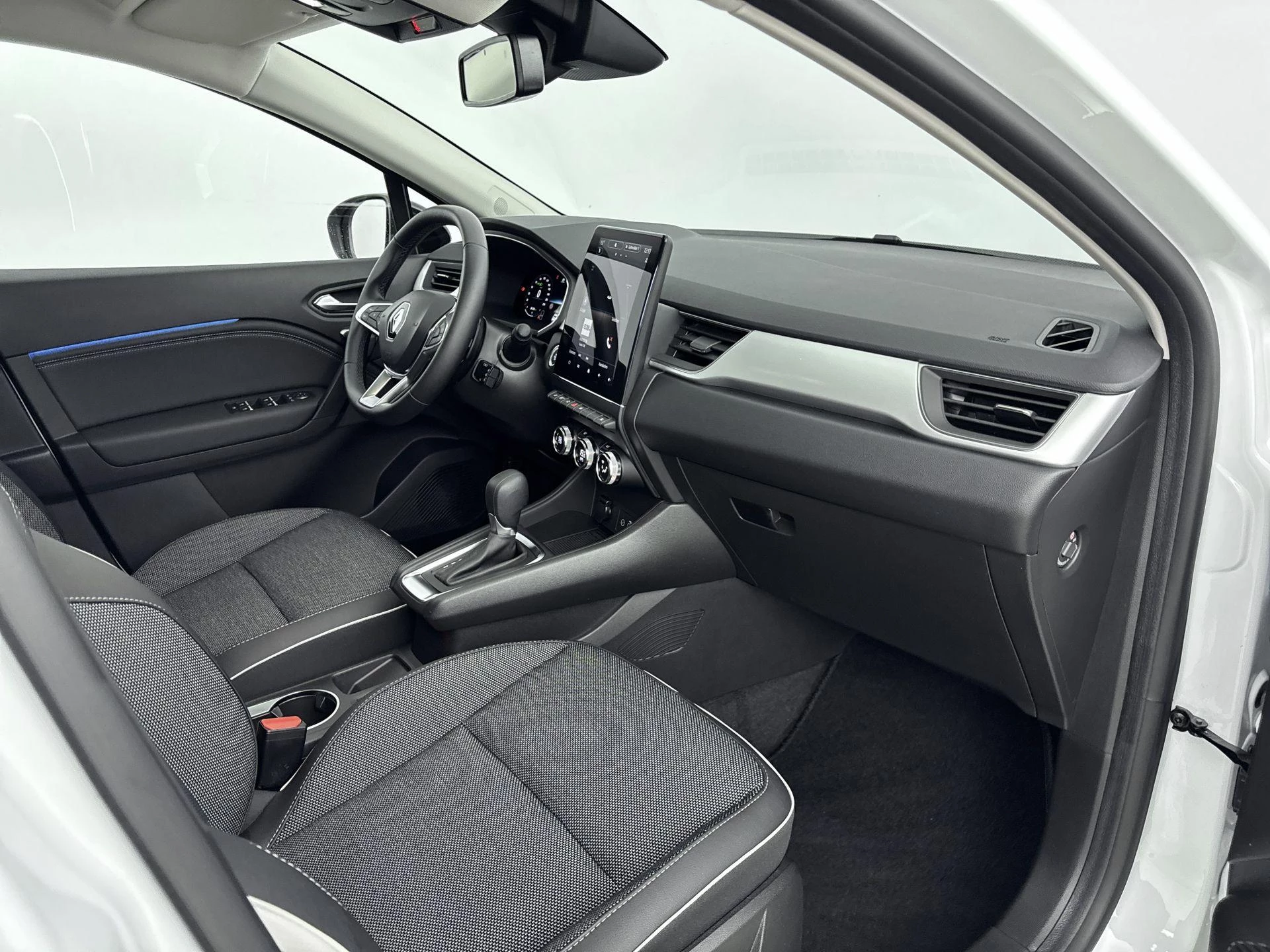 Renault-Captur-image-15