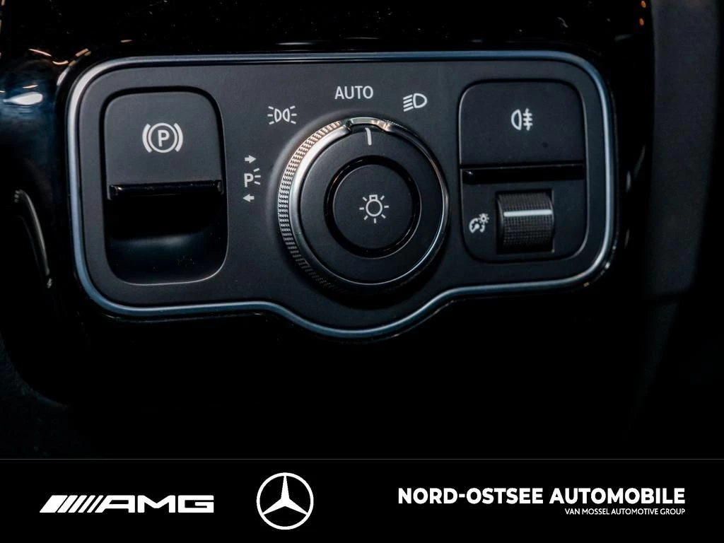 Mercedes-Benz A-Klasse 200 d AMG NAVI TEMPO LED SHZ KAMERA AMG Line