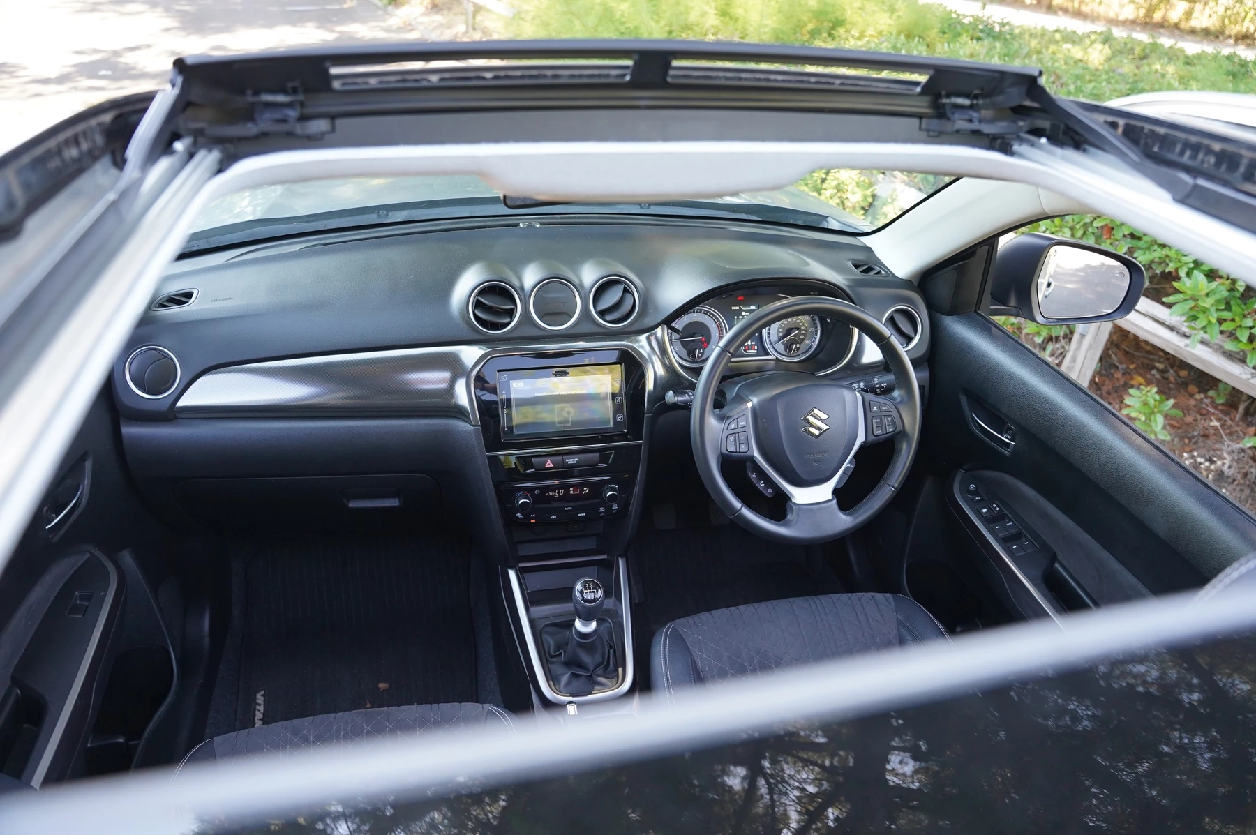 Suzuki Vitara 1.4 Boosterjet 48V Hybrid SZ5 5dr