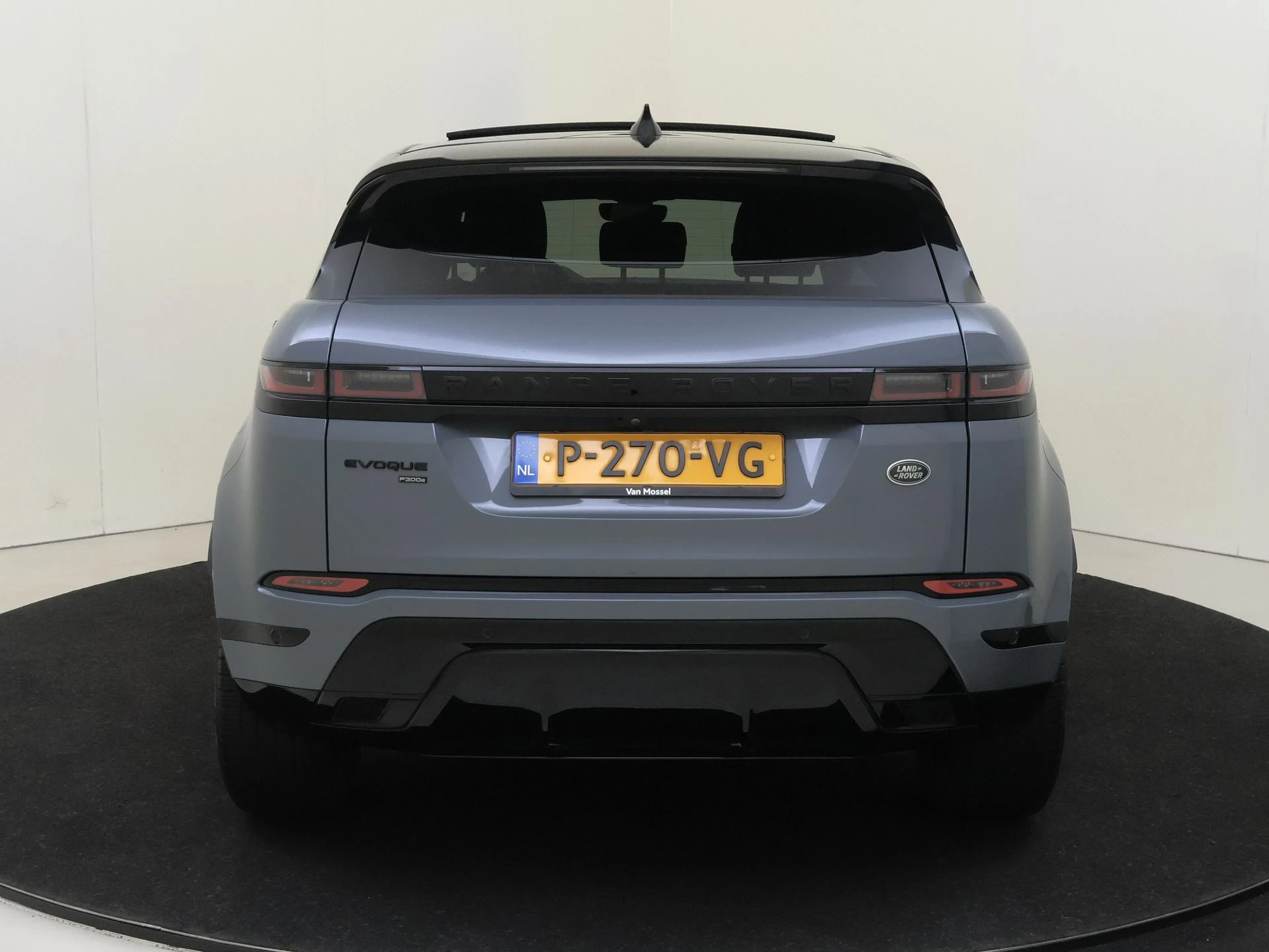 Land Rover-Range Rover Evoque-image-6