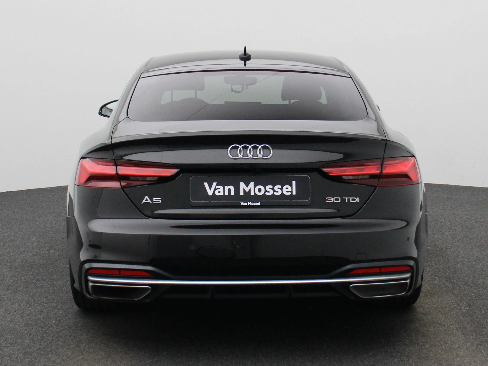 Audi-A5-image-4