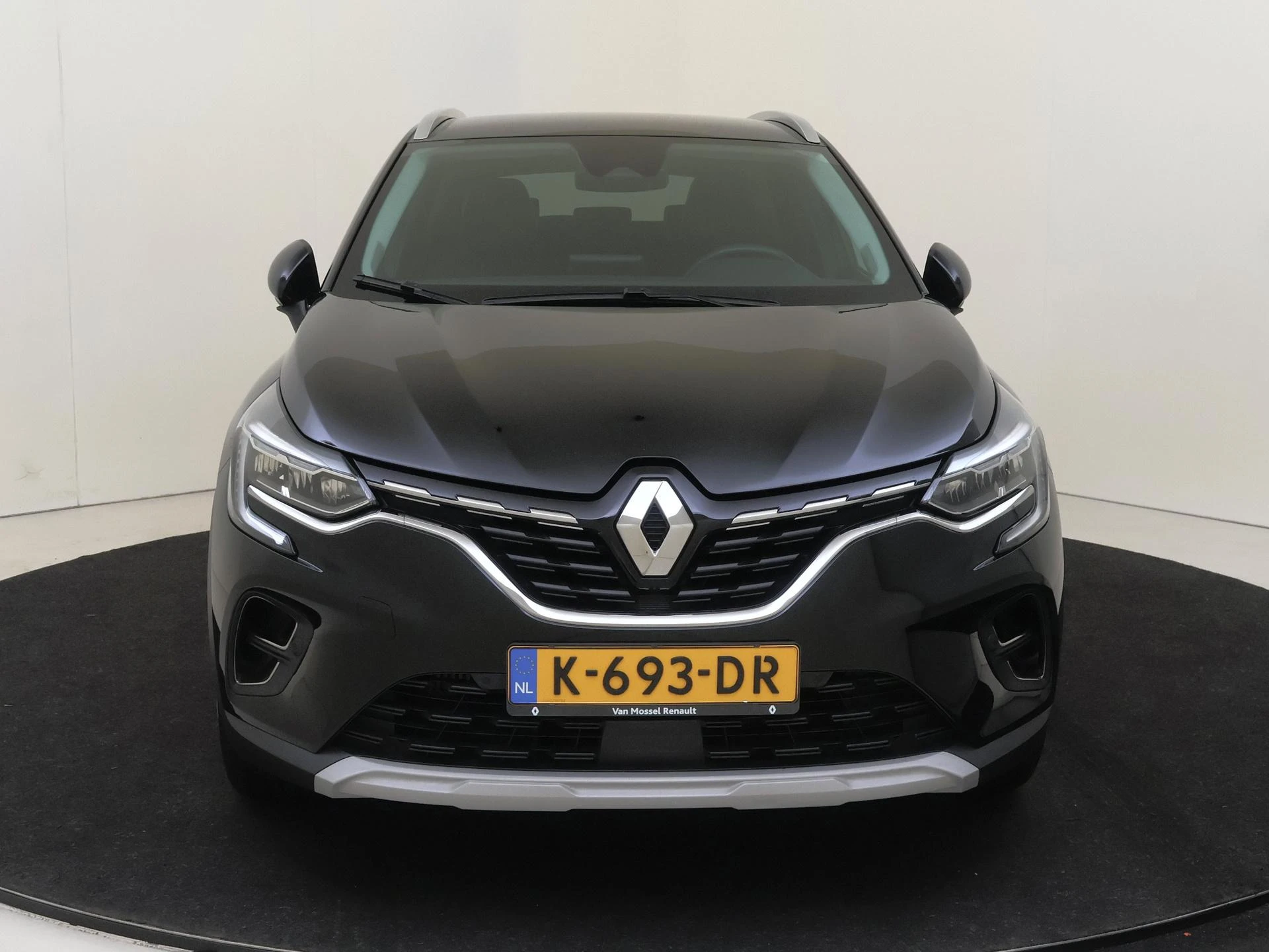 Renault-Captur-image-5
