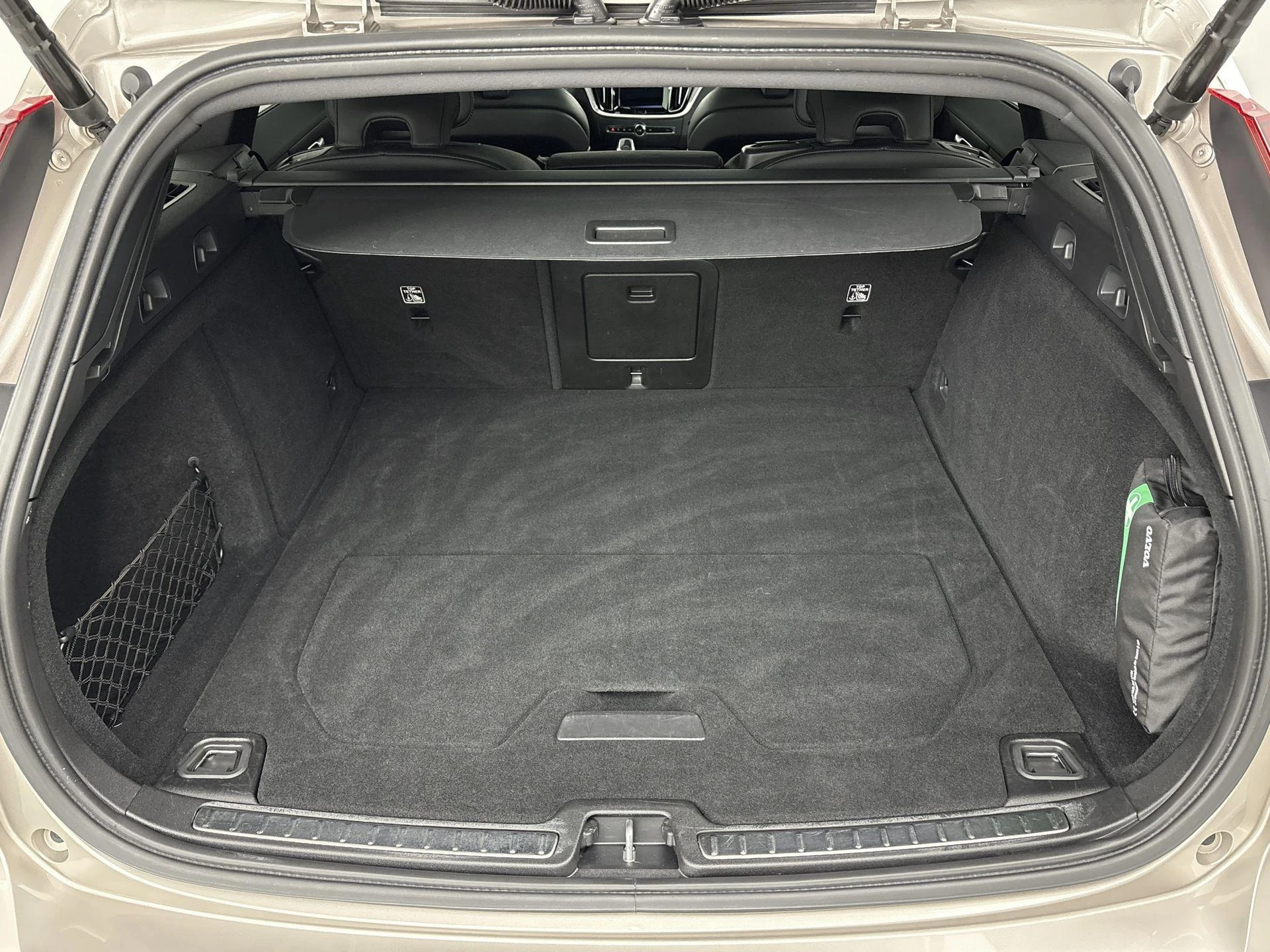 Volvo-V60-image-13