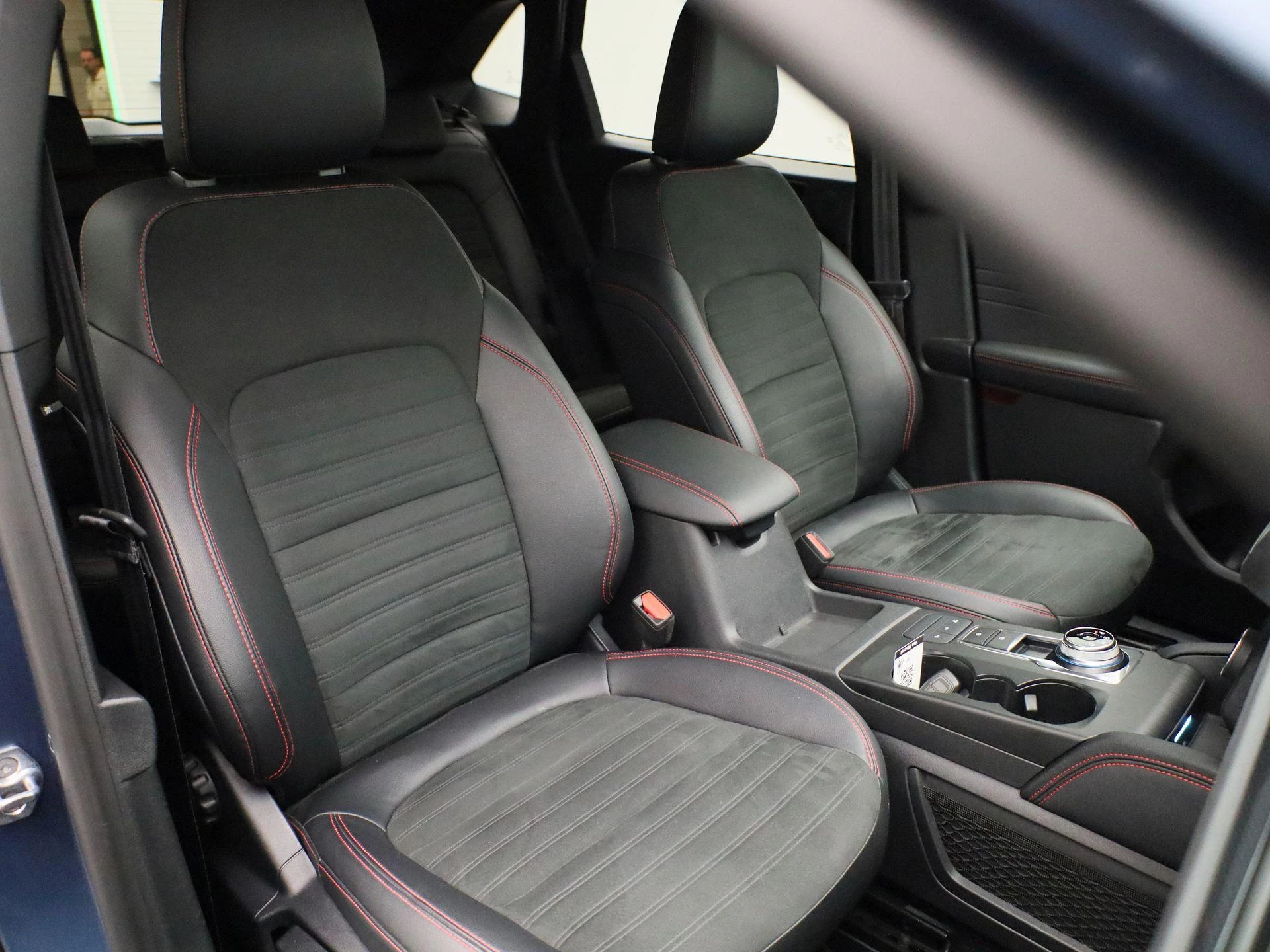 Ford-Kuga-image-42