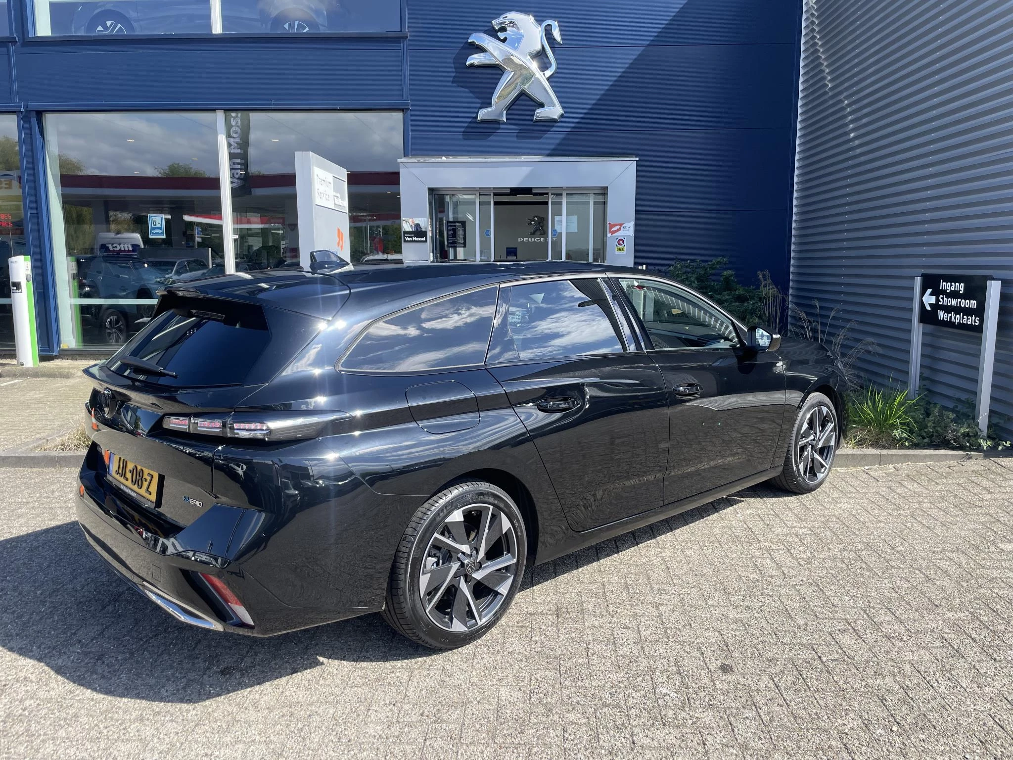 Peugeot 308 SW 1.6 Plug-in Hybrid 180 Allure Avantage