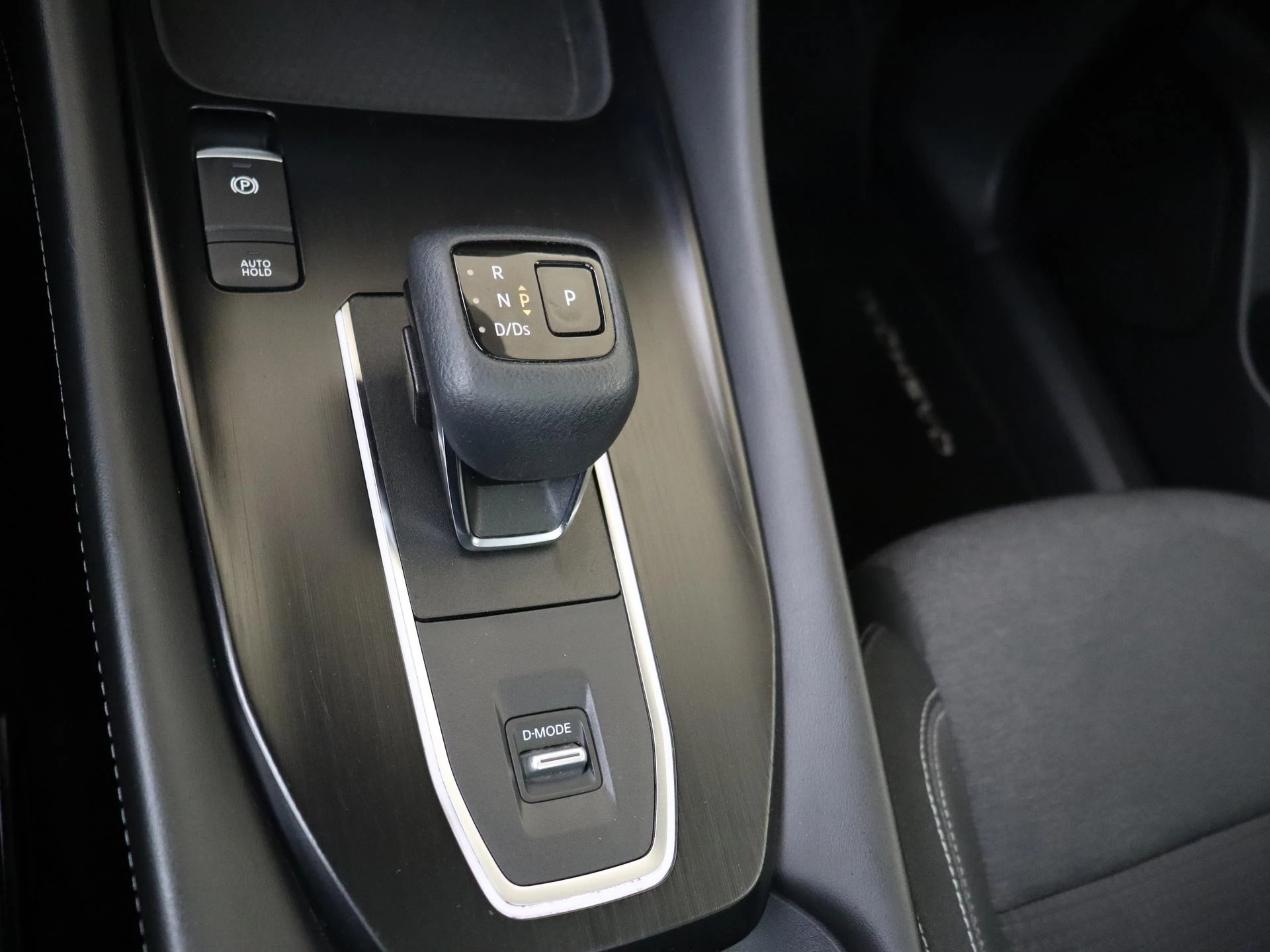 Nissan-QASHQAI-image-13
