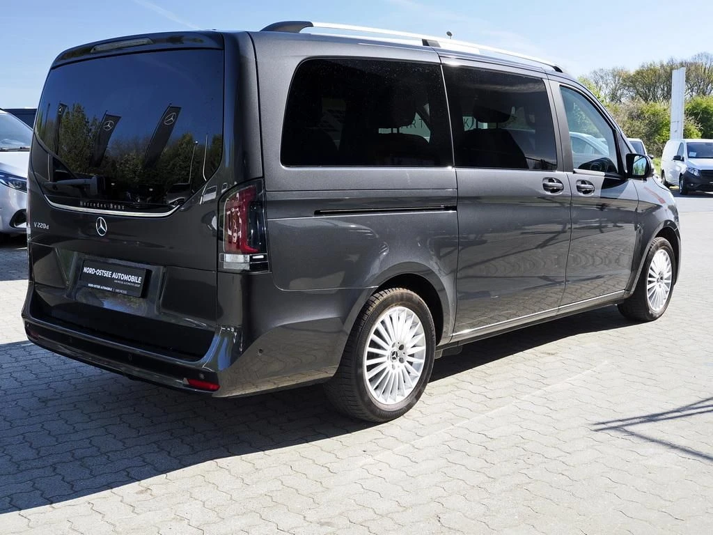 Mercedes-Benz-V-Klasse 220-image-5