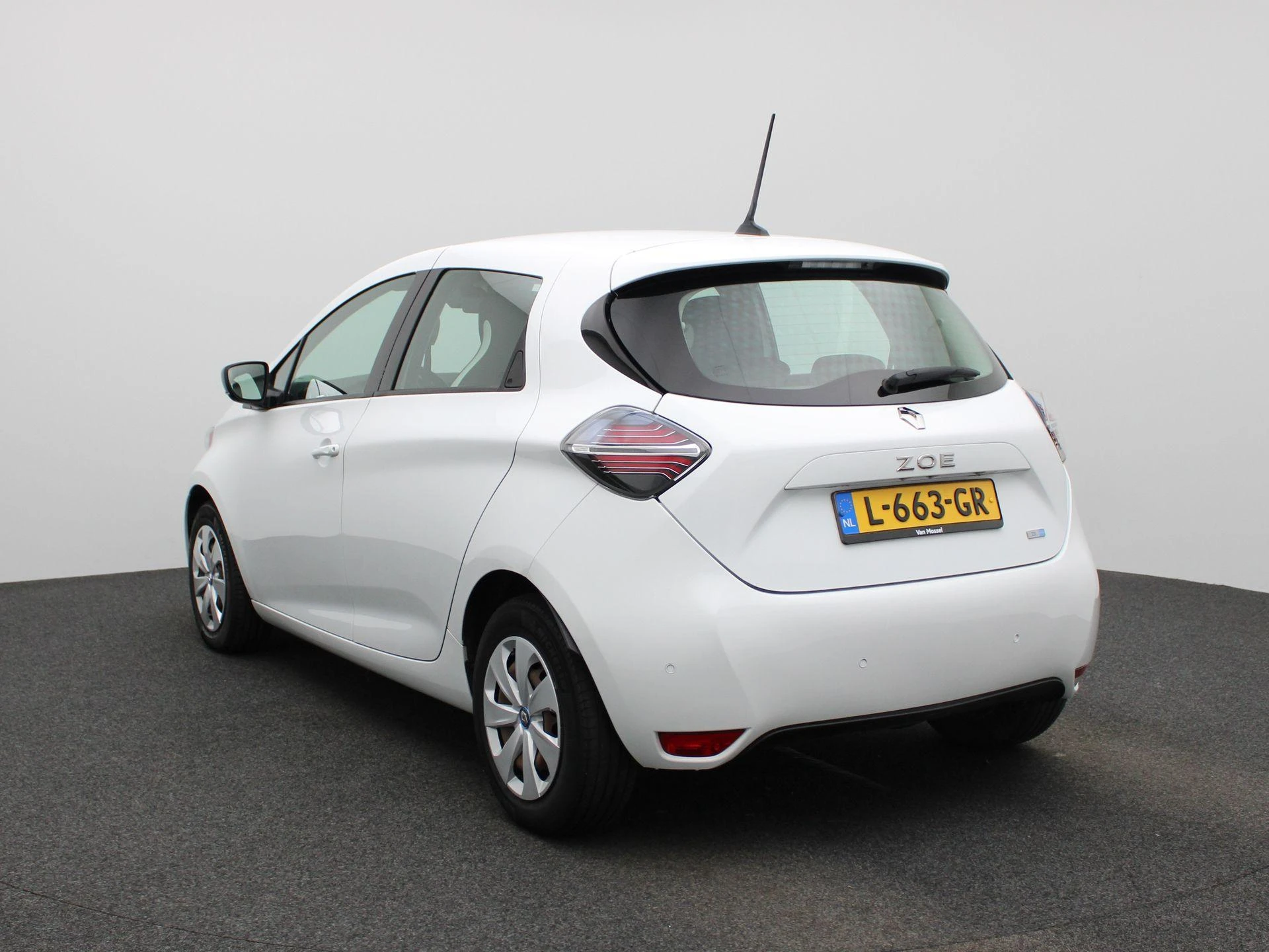 Renault-ZOE-image-1