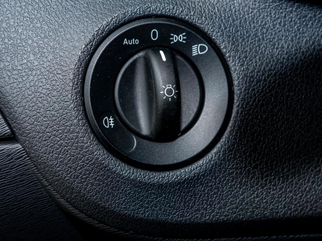 Mercedes-Benz-Citan 109-image-13