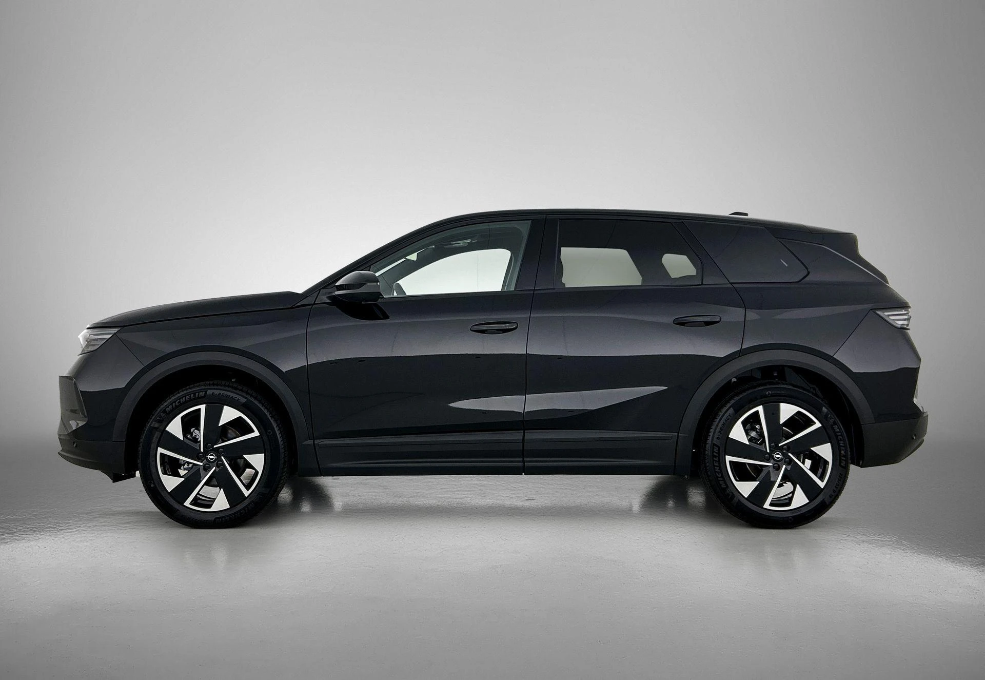 Opel-Grandland-image-1