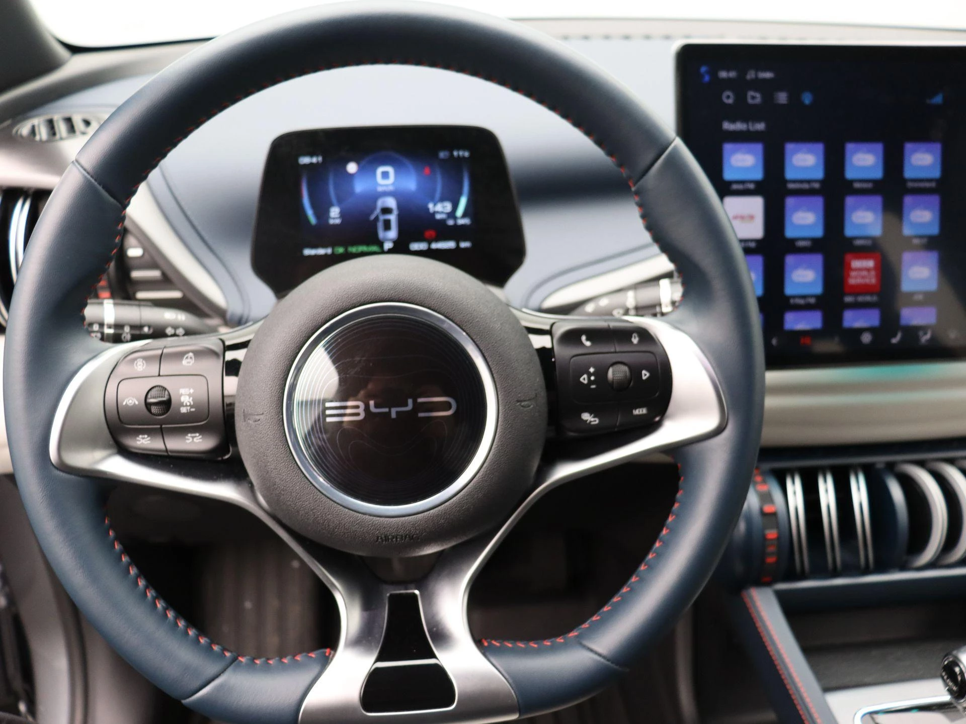 BYD-ATTO 3-image-12