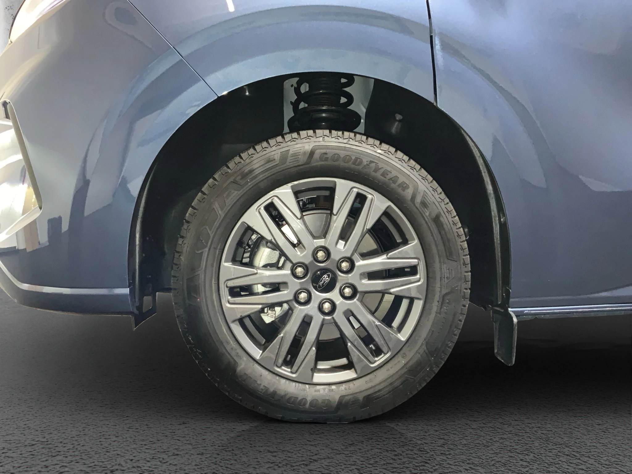 Ford-Transit Custom-image-7