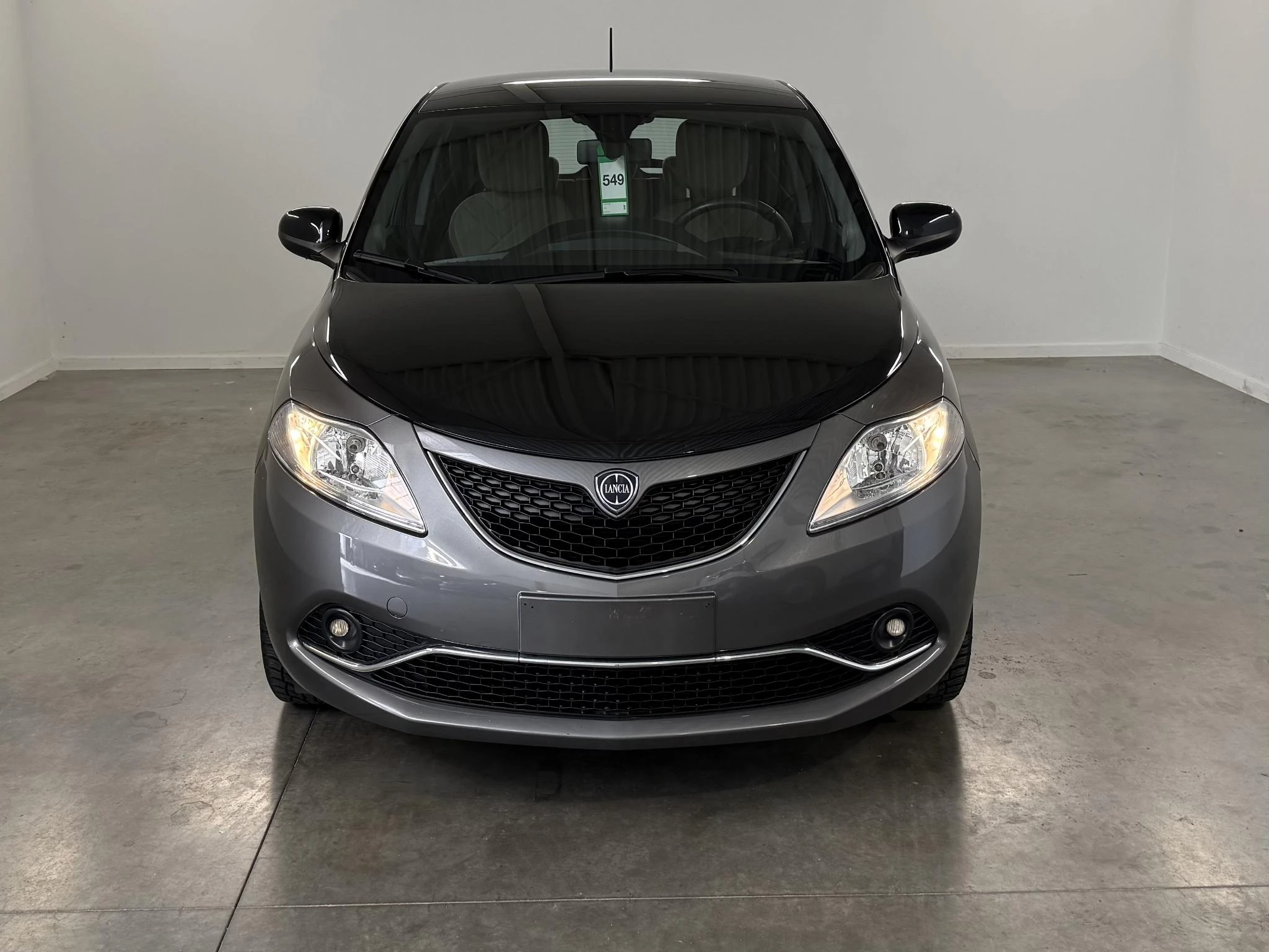 Lancia-Ypsilon-image-1