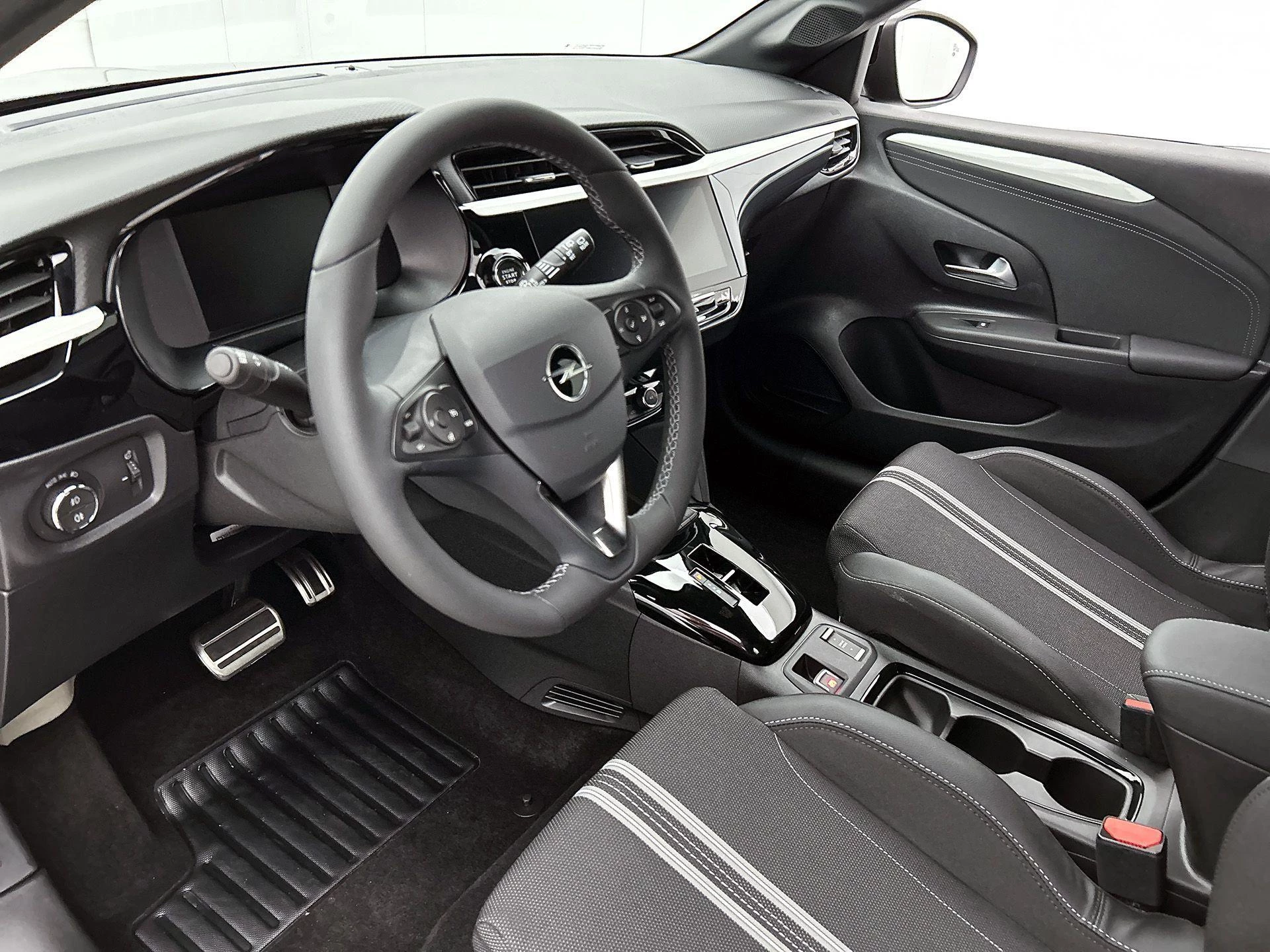 Opel Corsa 1.2 Turbo Hybrid GS