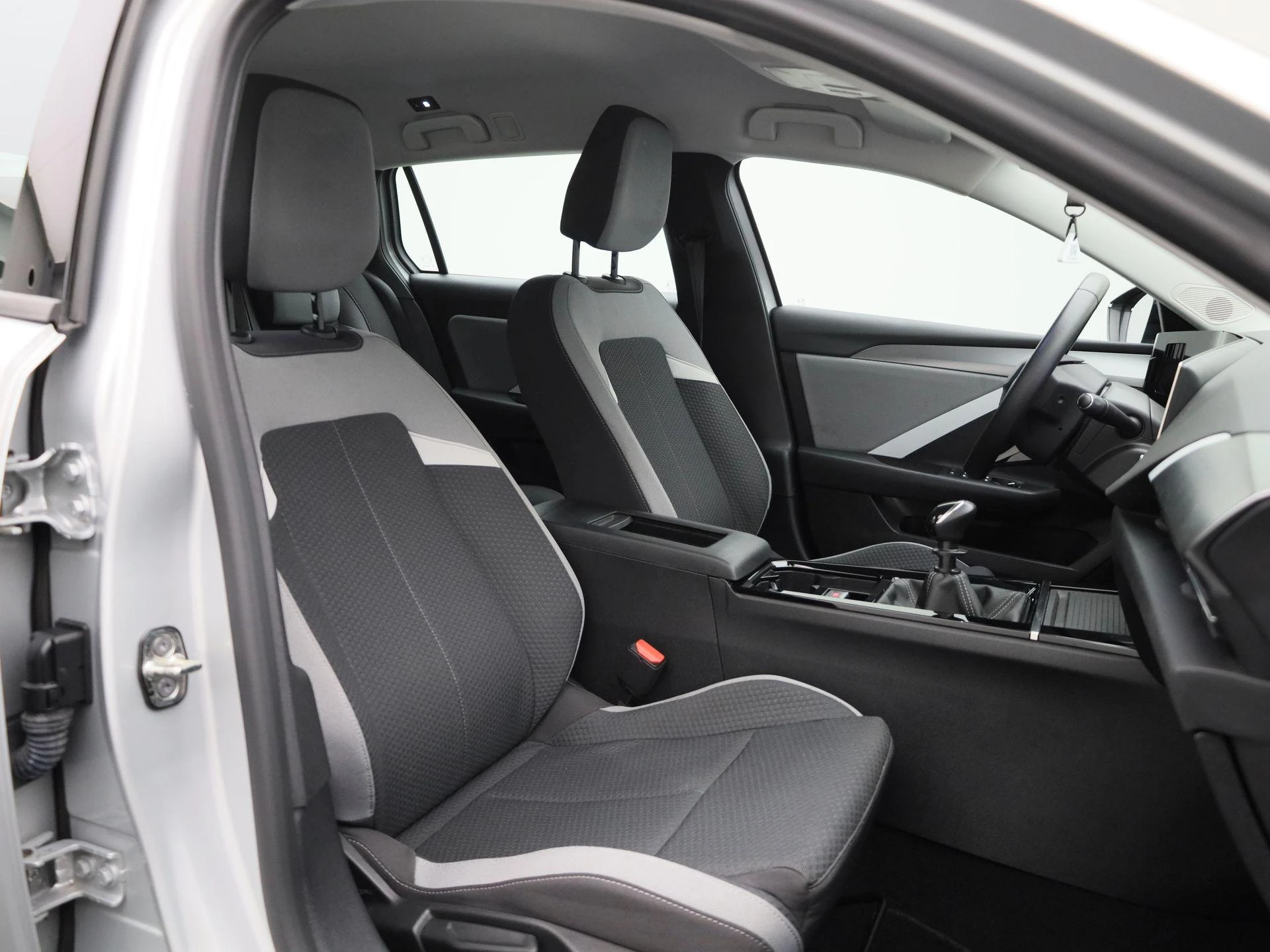 Opel-Astra-image-33