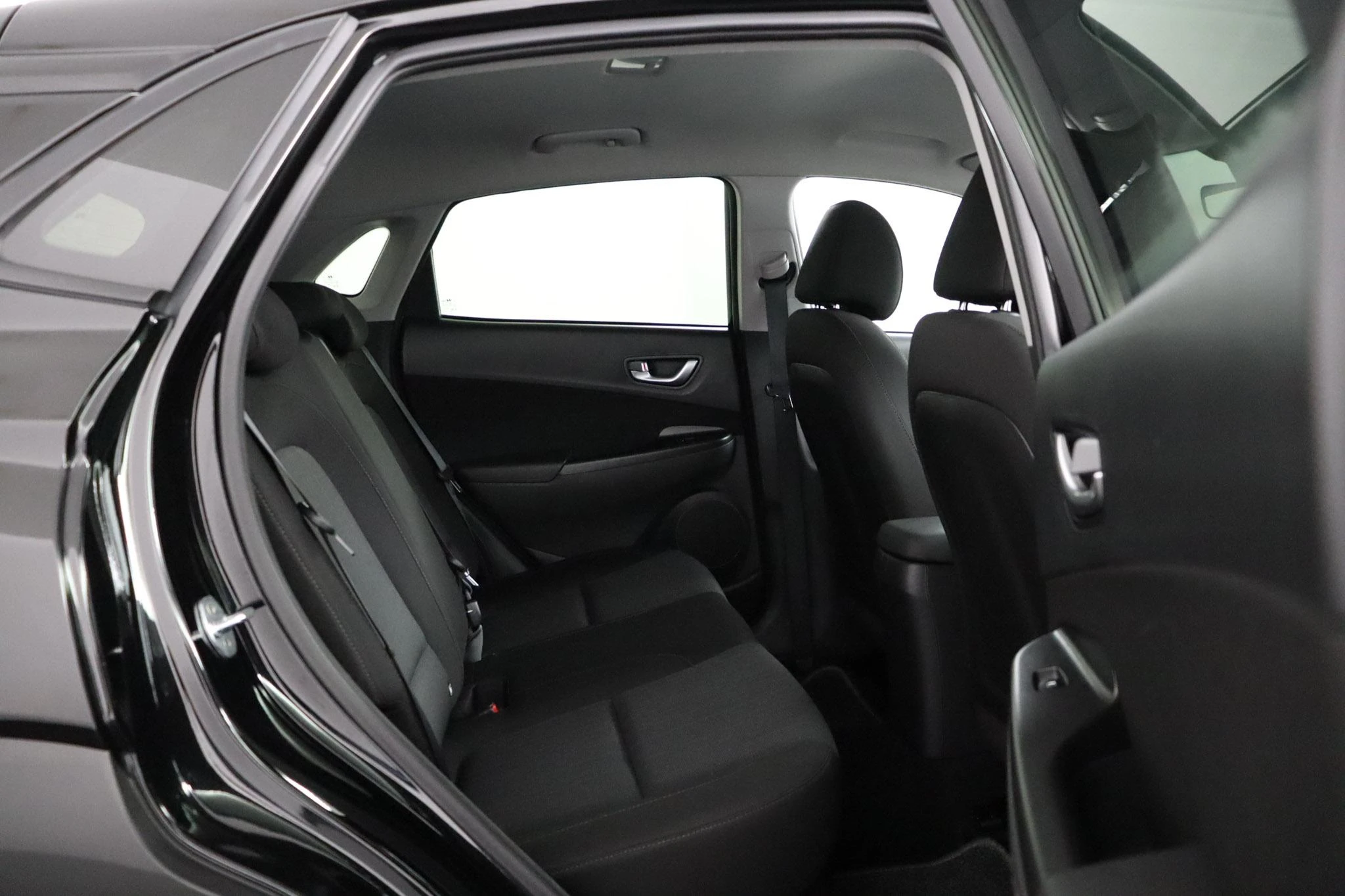 Hyundai-Kona-image-34