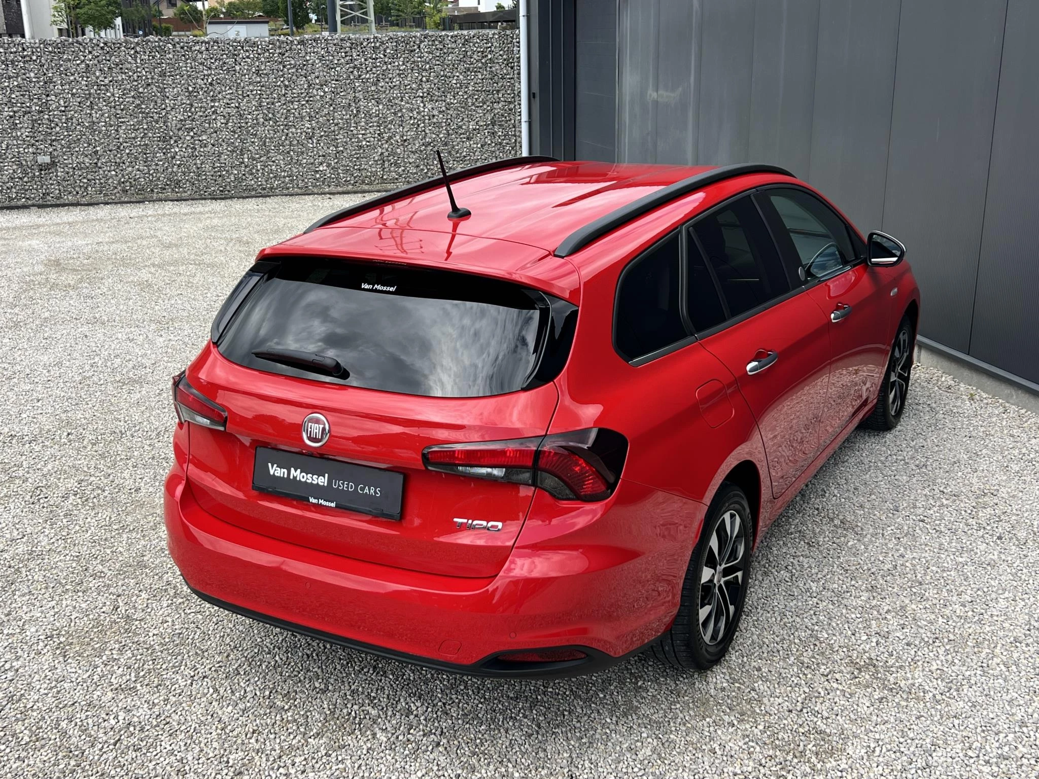 Fiat Tipo Stationwagon 1.4 Turbo Mirror