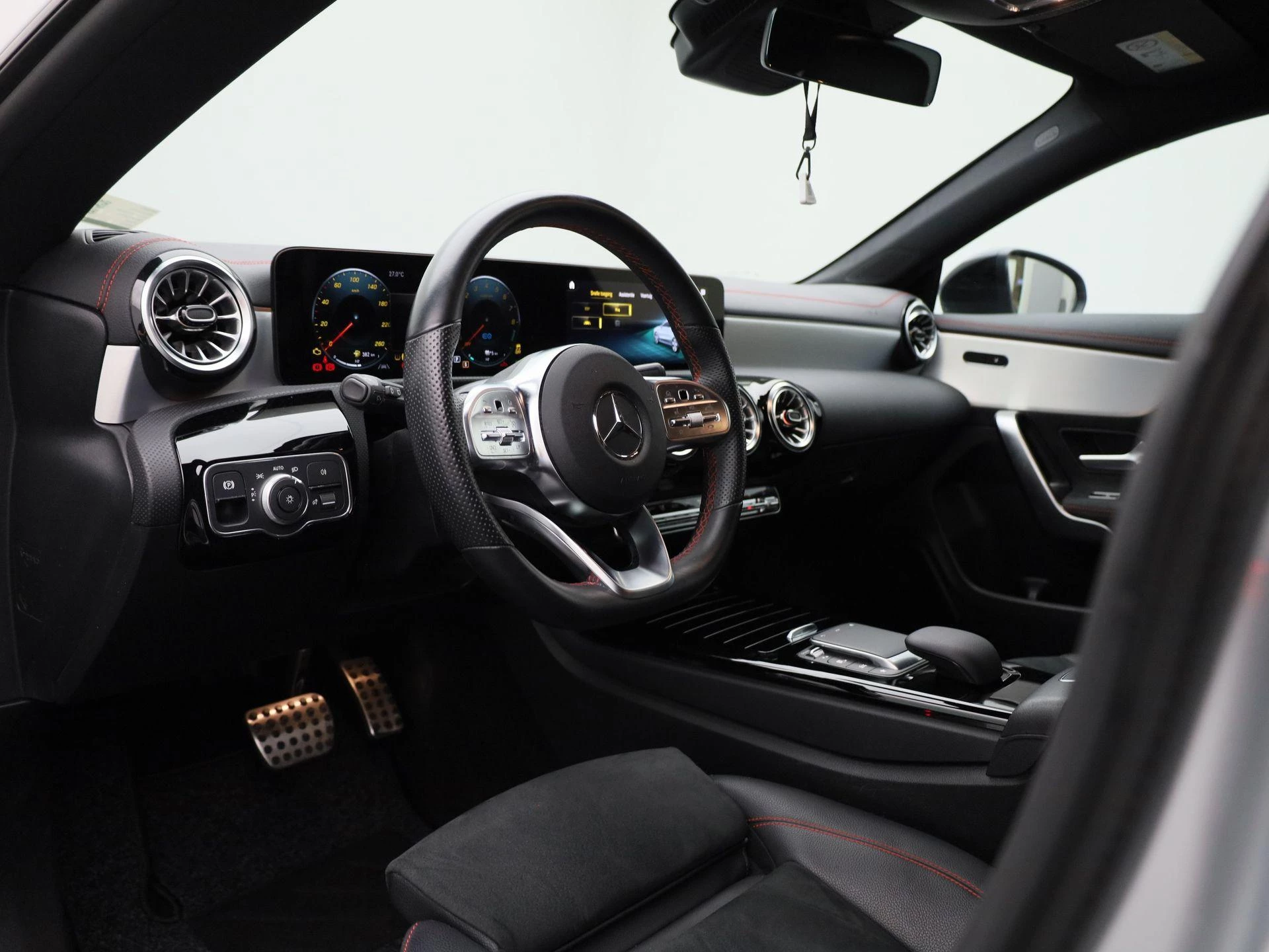 Mercedes-Benz CLA Shooting Brake CLA 250 e AMG Line
