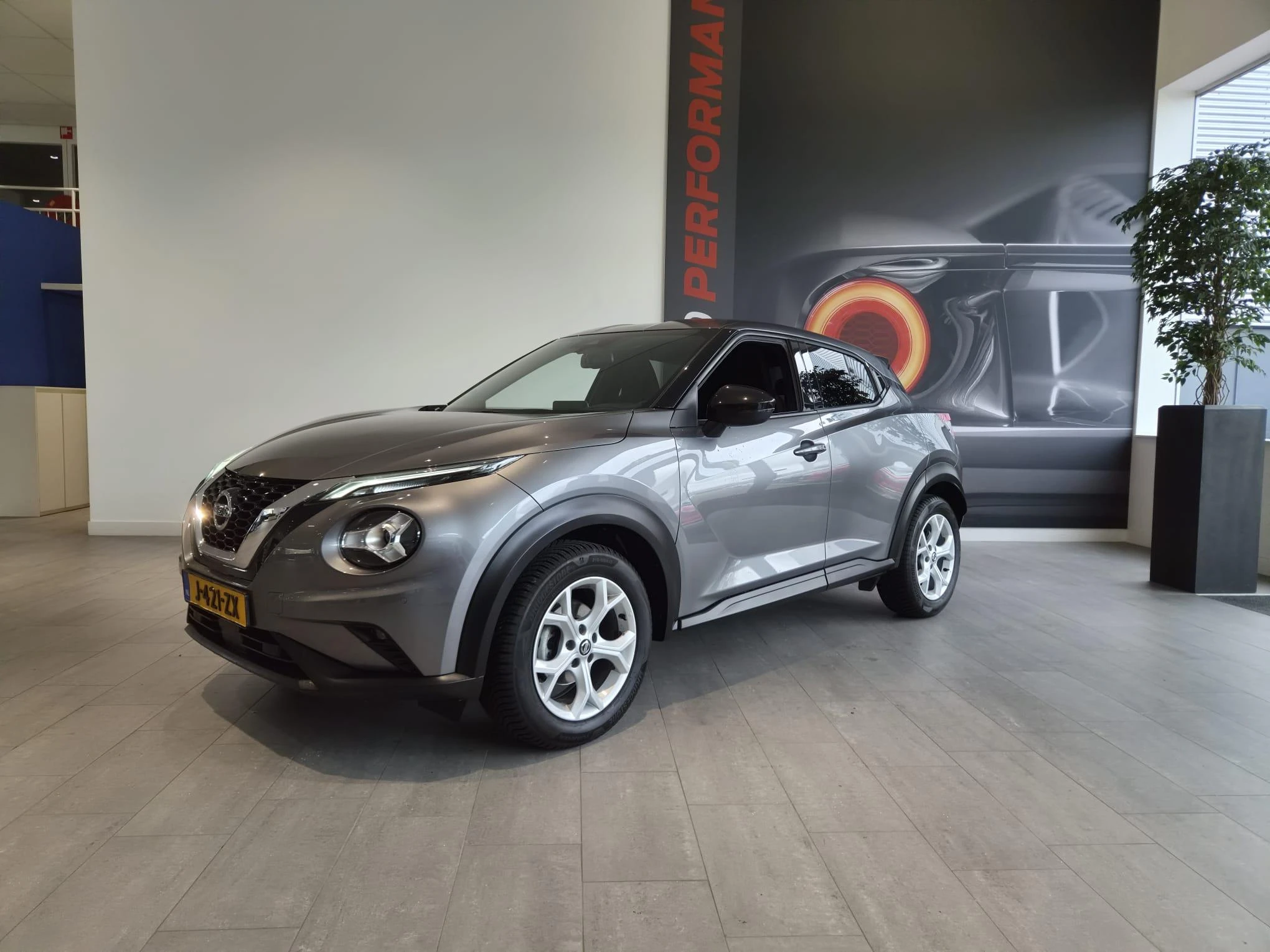 Nissan-Juke-image-13