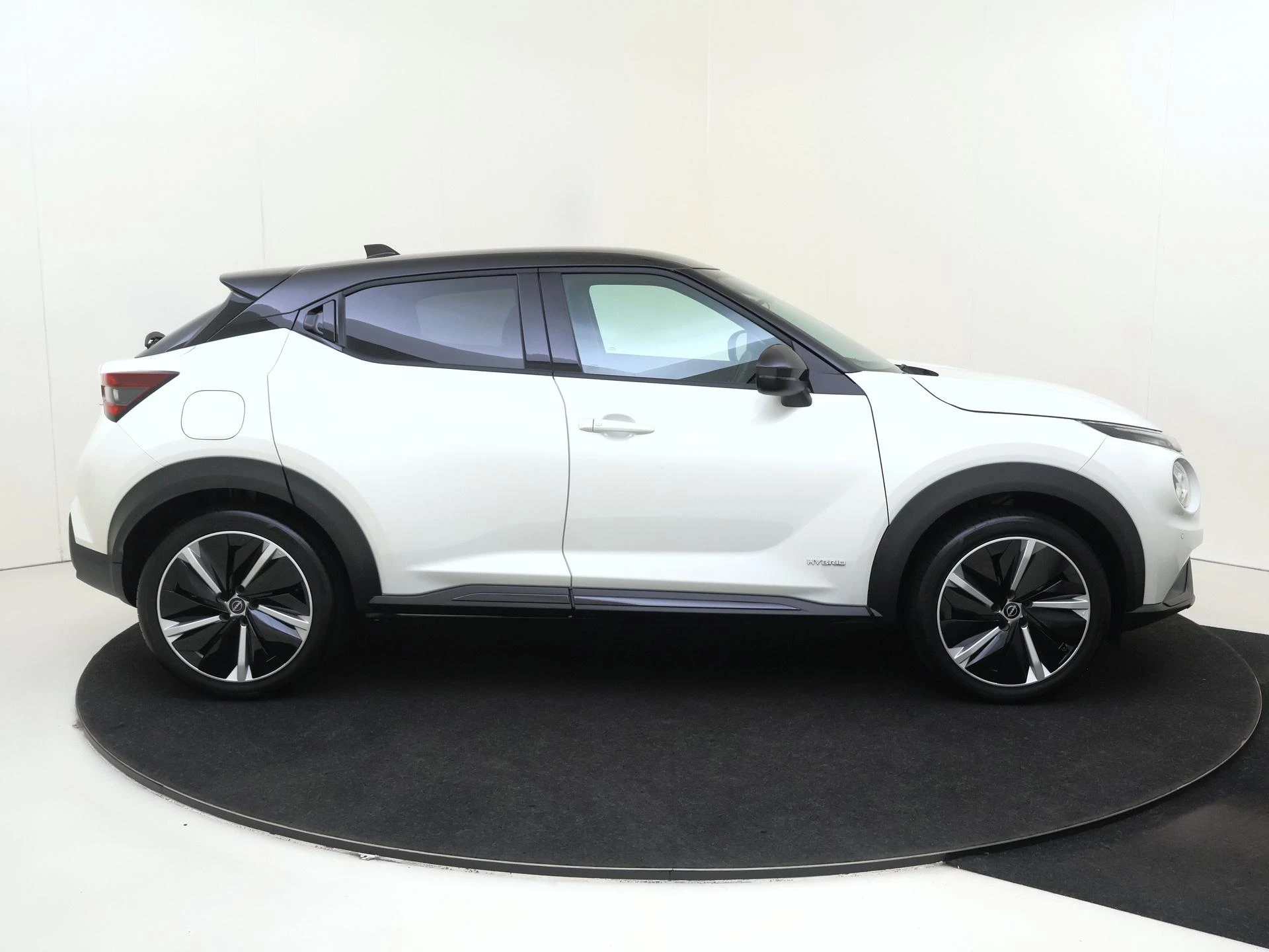Nissan-Juke-image-7