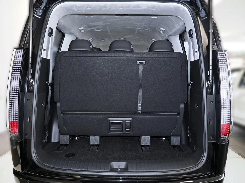 Hyundai-Staria-image-14