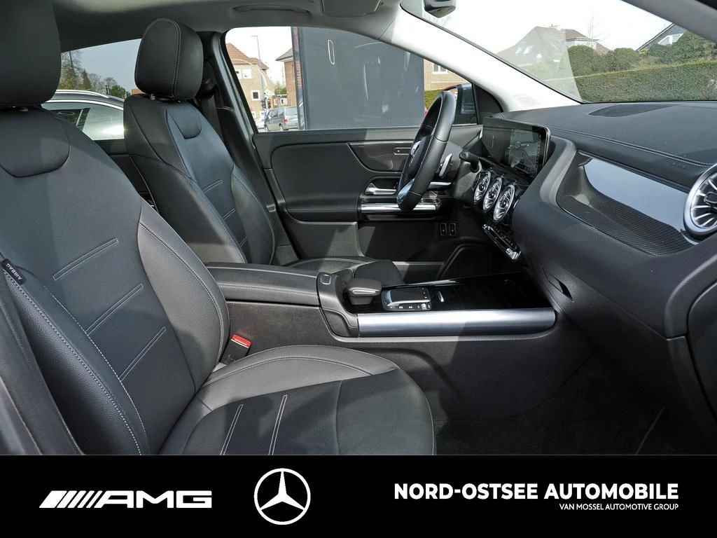 Mercedes-Benz GLA 250 e AMG LED PANO KAMERA AMBIENTE AMG LineH247 GLA 250 e AMG LED PANO KAMERA AMBIENTE AMG Line