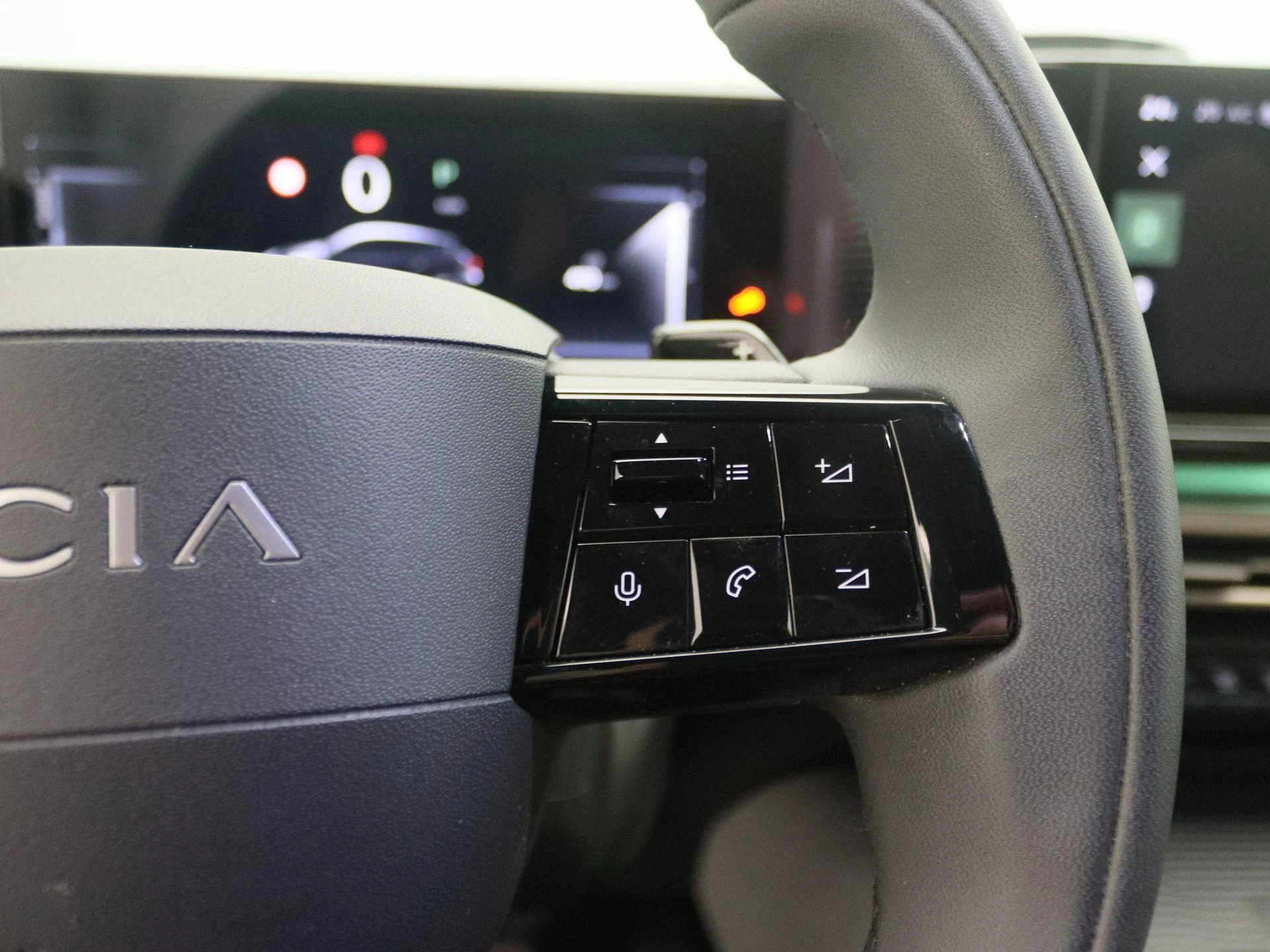 Lancia-Ypsilon-image-15