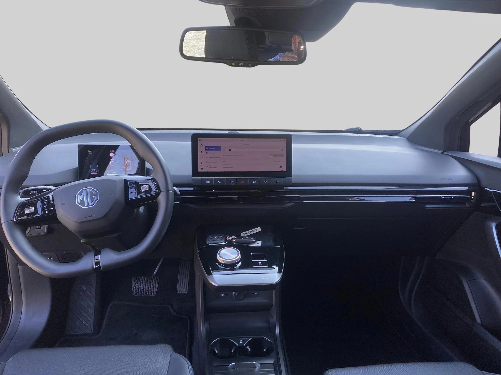 MG MG4 64 kWh Luxury