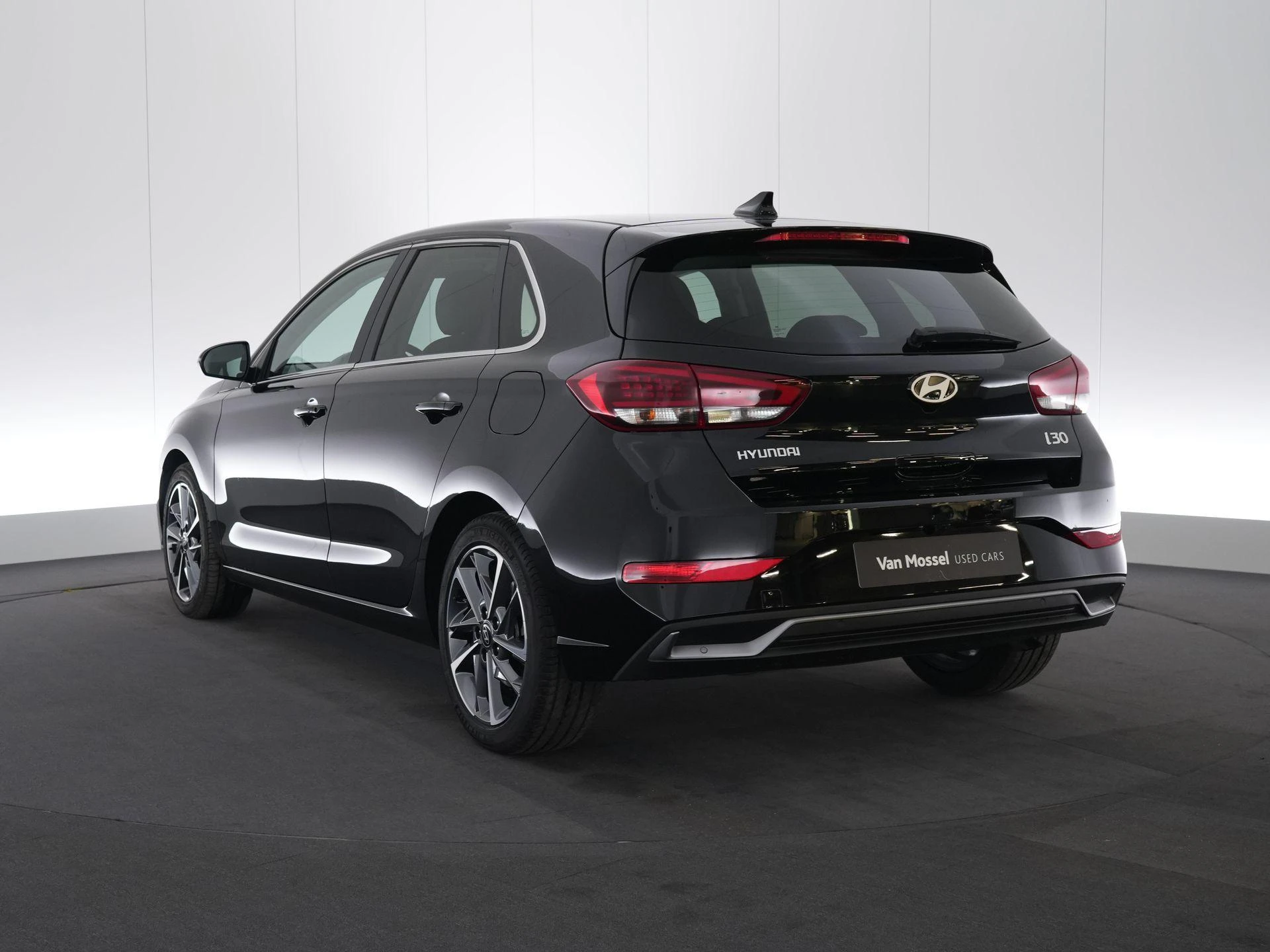 Hyundai-i30-image-1