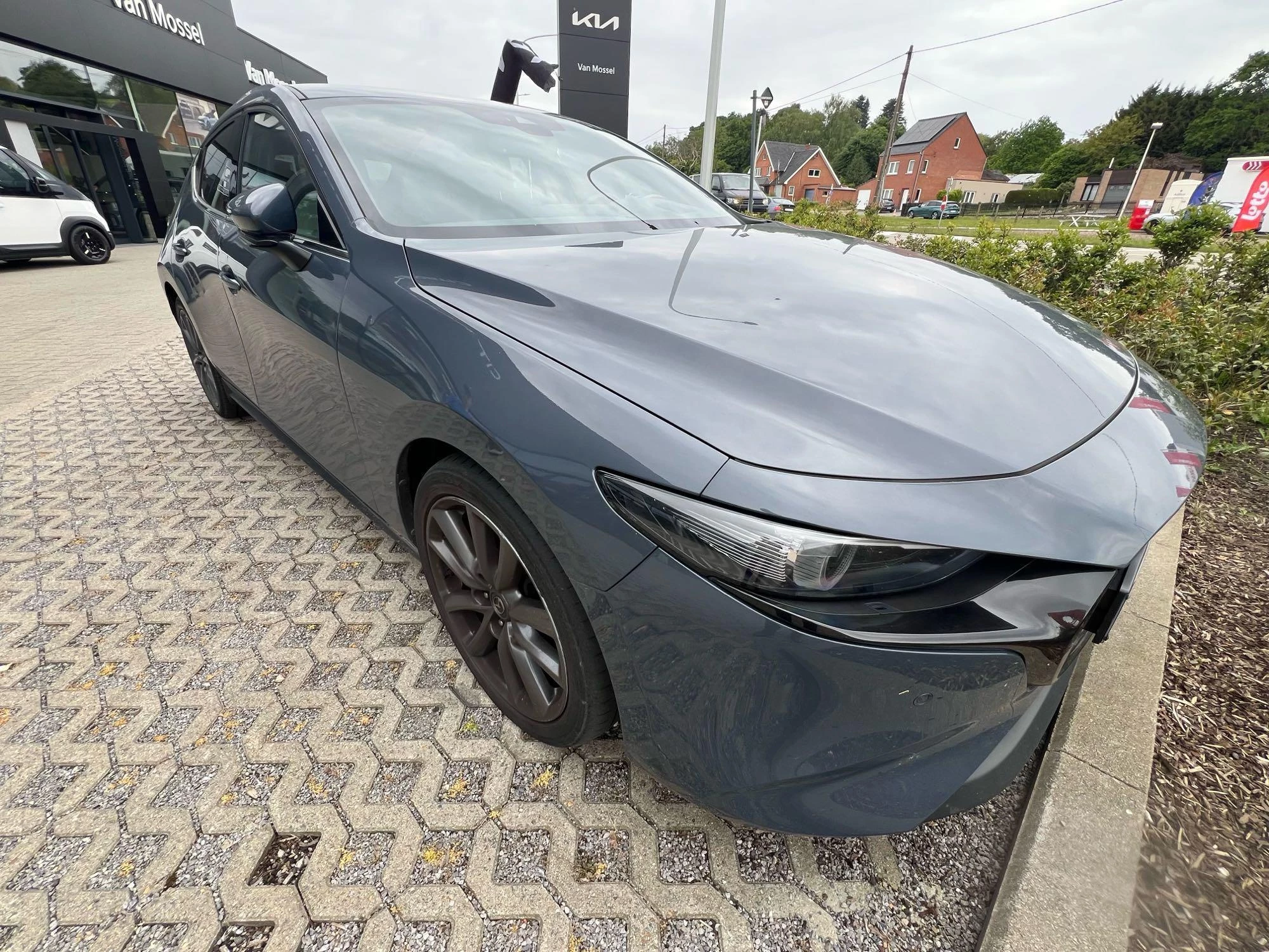 Mazda 3 Hatchback 2.0 Skyactiv-G 90kW Skydrive Sport