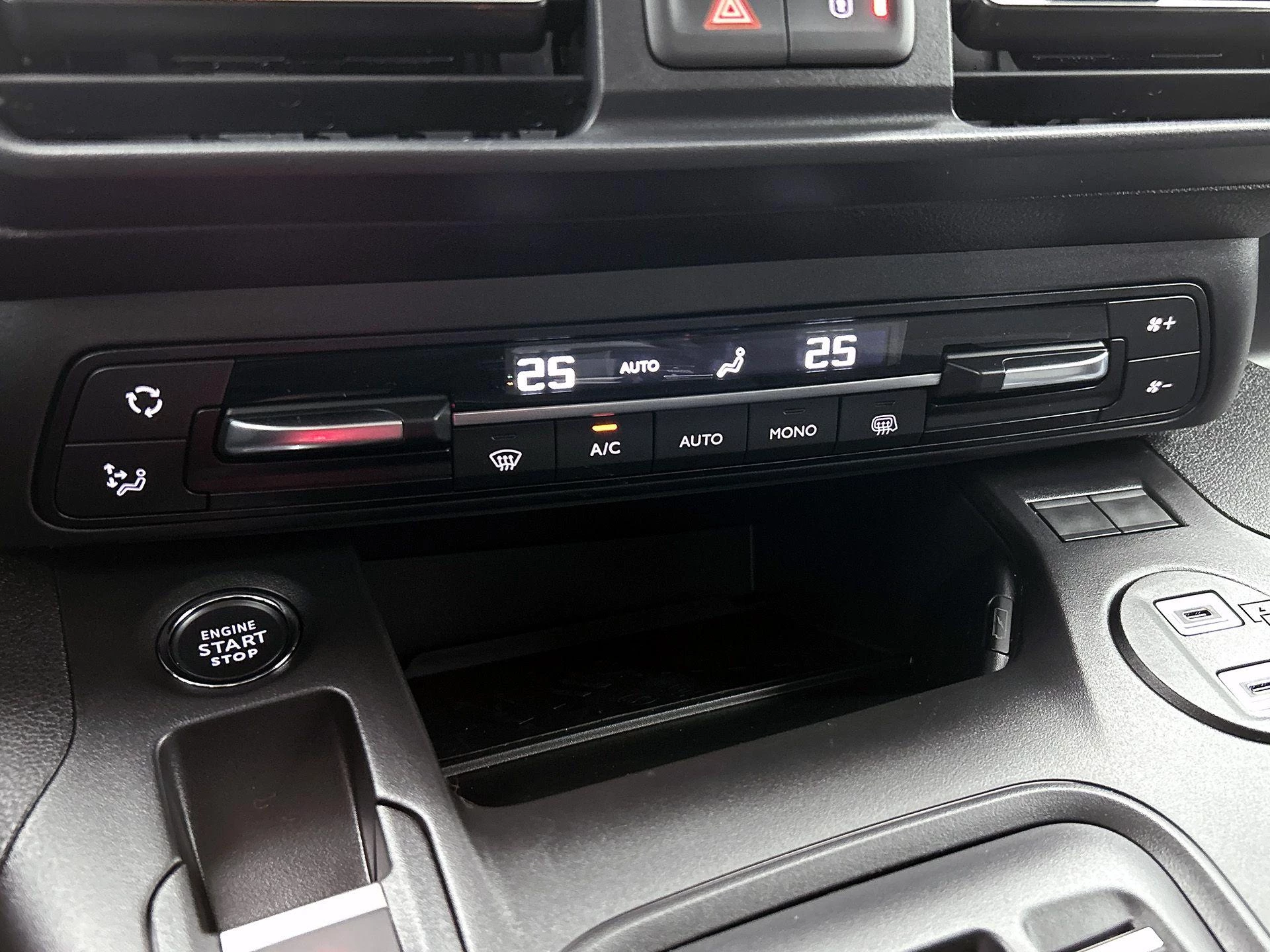 Opel-Combo-e-image-25