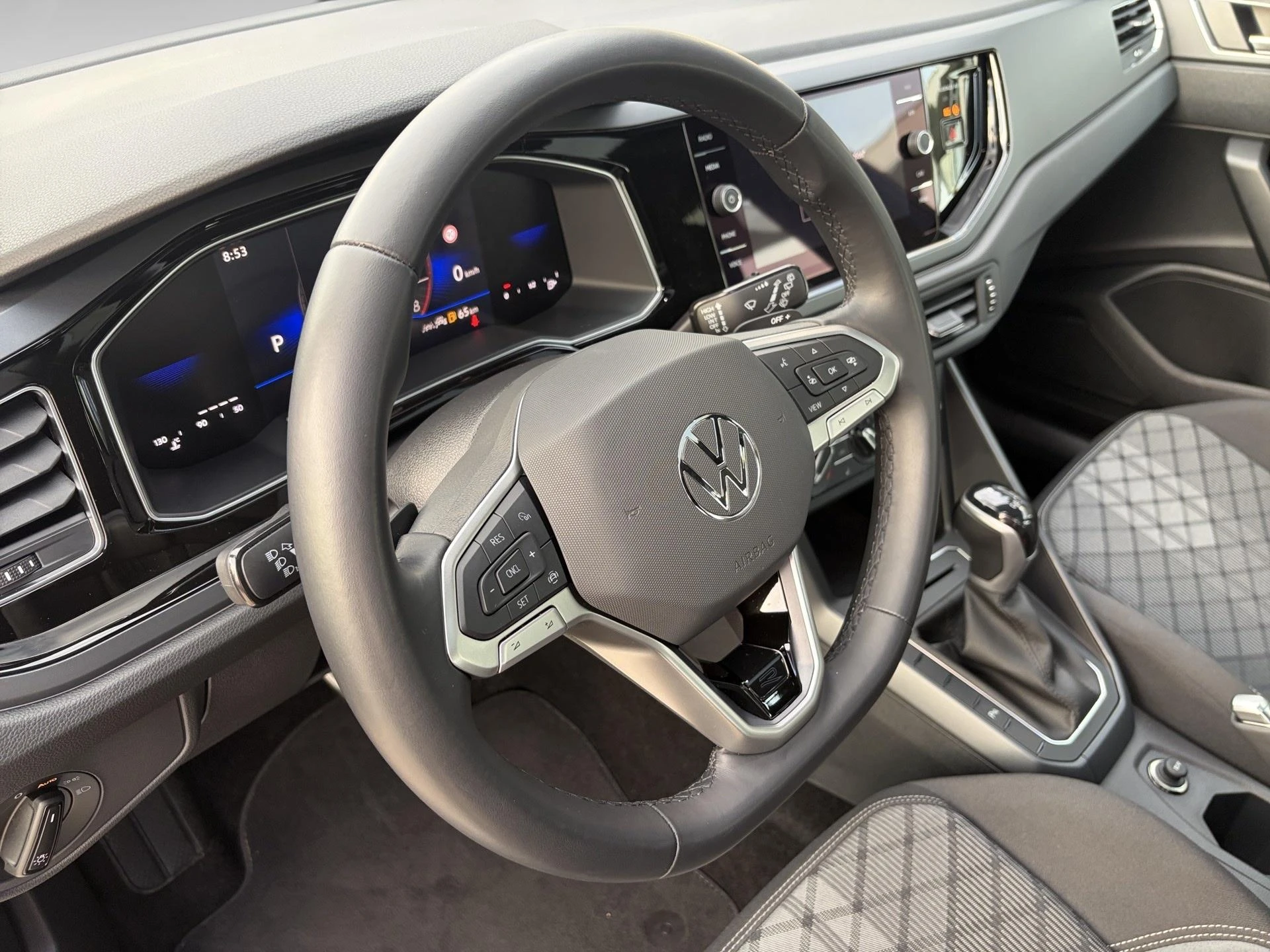 Volkswagen-Taigo-image-7