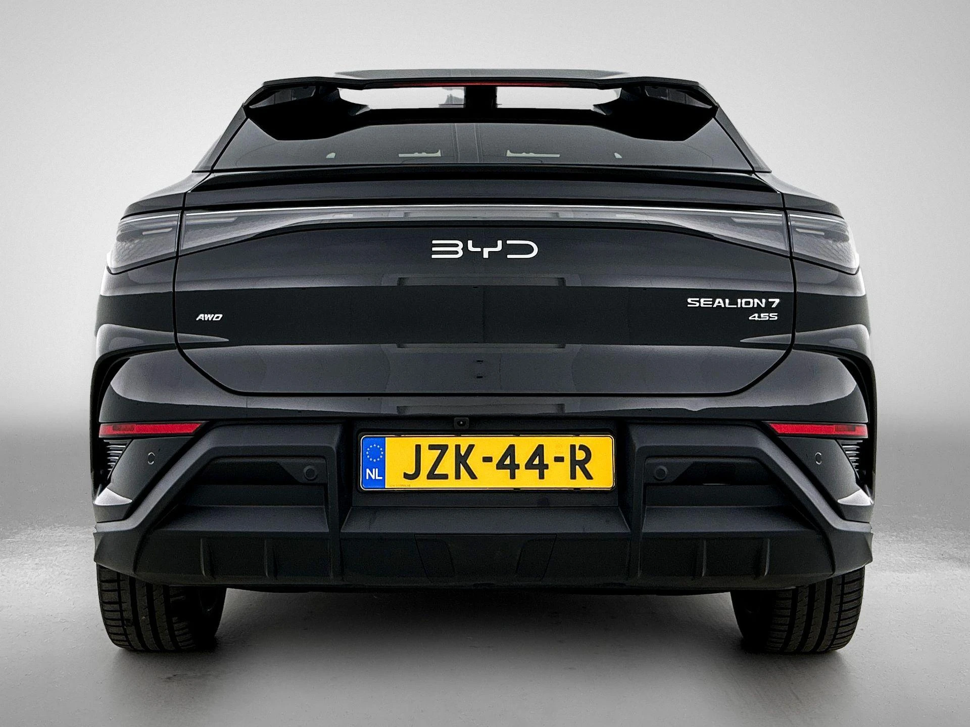 BYD-SEALION-image-2
