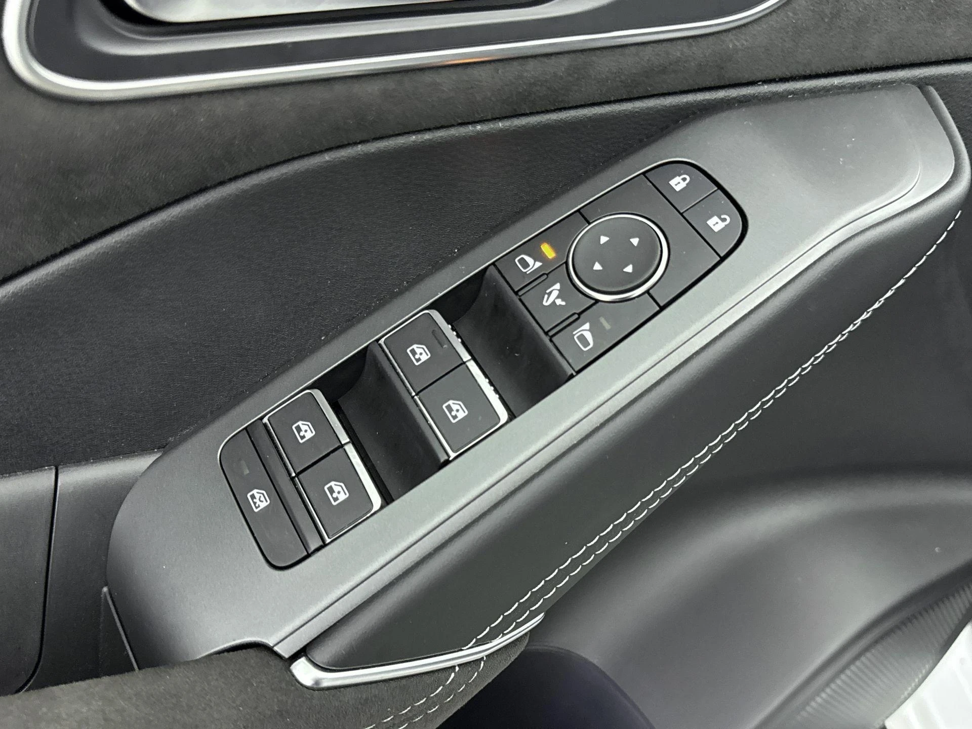 Nissan-QASHQAI-image-19