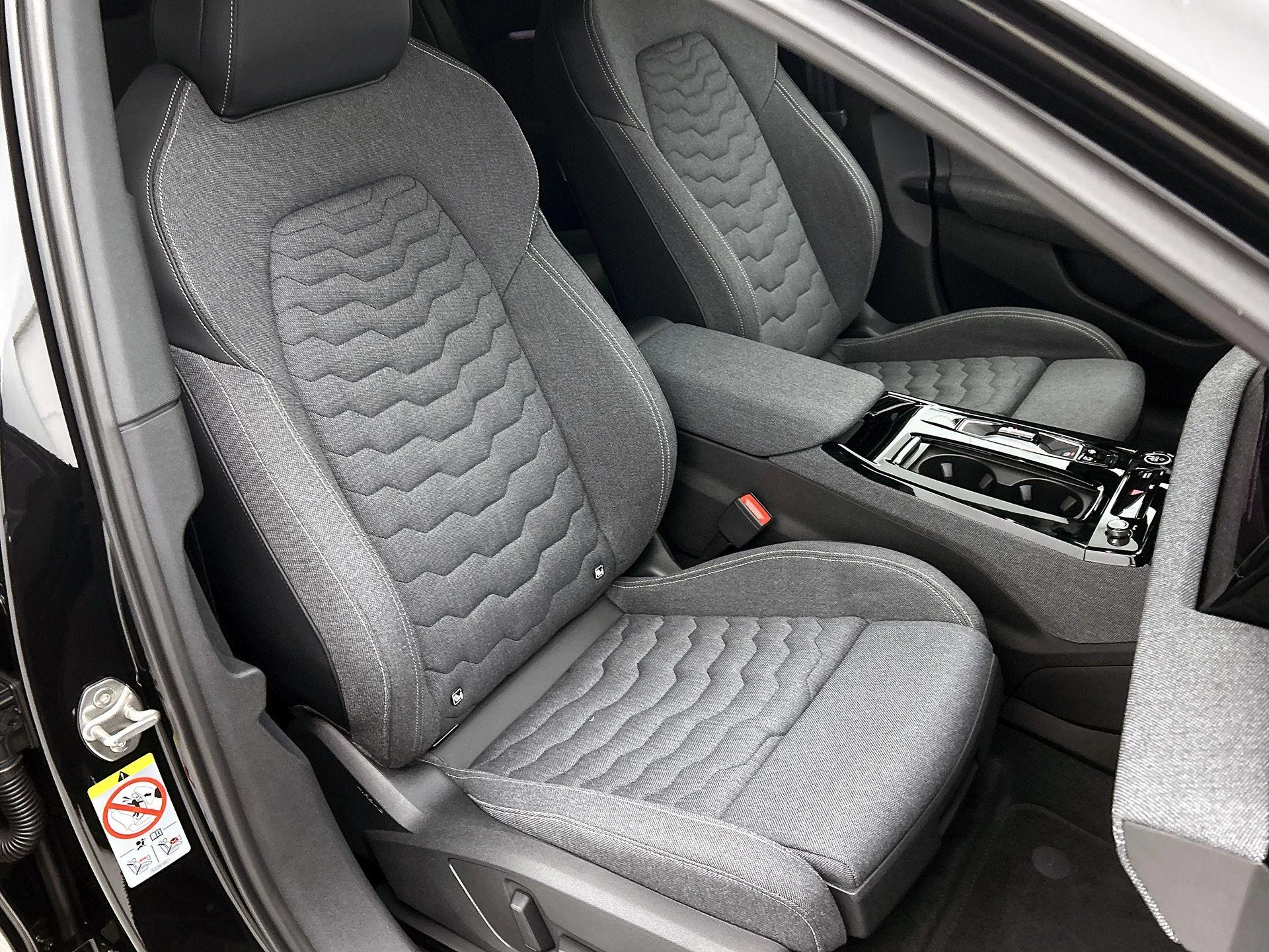 Audi A6 Sportback e-tron S edition 83 kWh