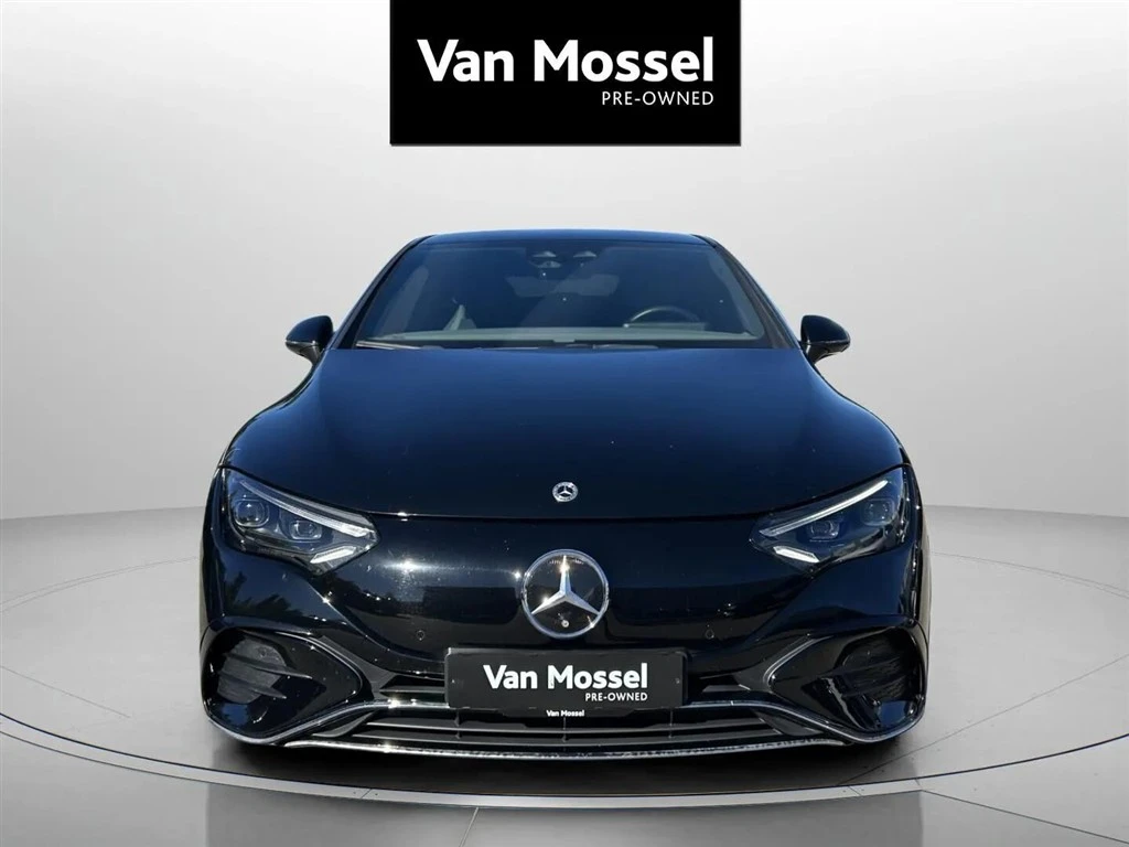 Mercedes-Benz-EQE-image-1
