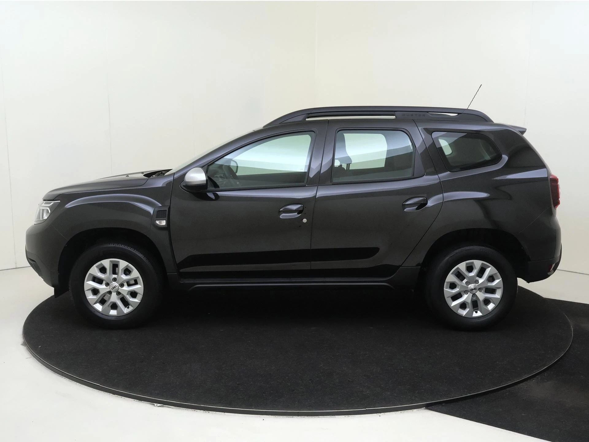 Dacia-Duster-image-9