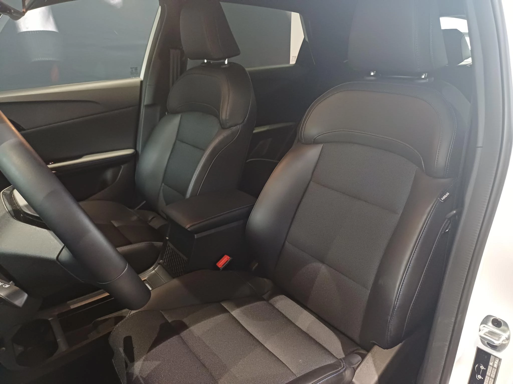 MG MG4 EV 64 kWh Luxury