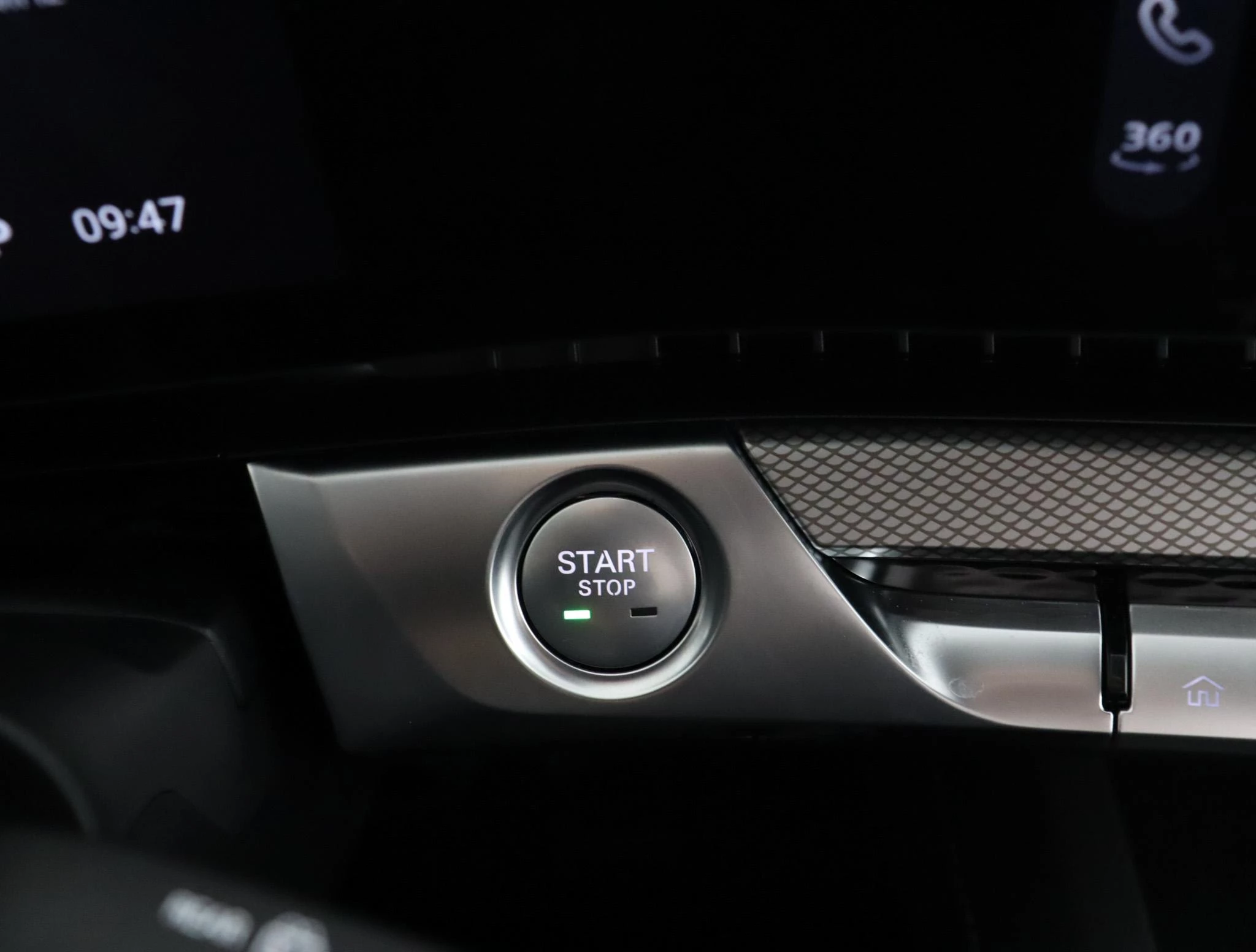 MG MGS9 1.5 Premium Plug-in Hybrid