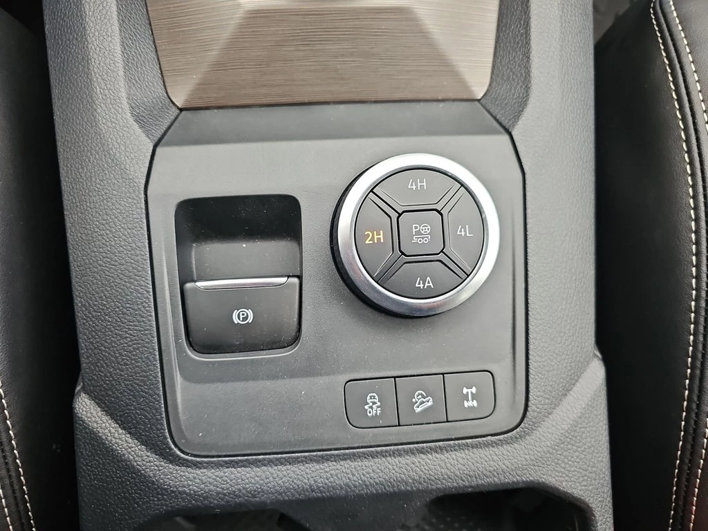 Volkswagen Amarok 3.0l TDI DoKa 4MOTION *AHK