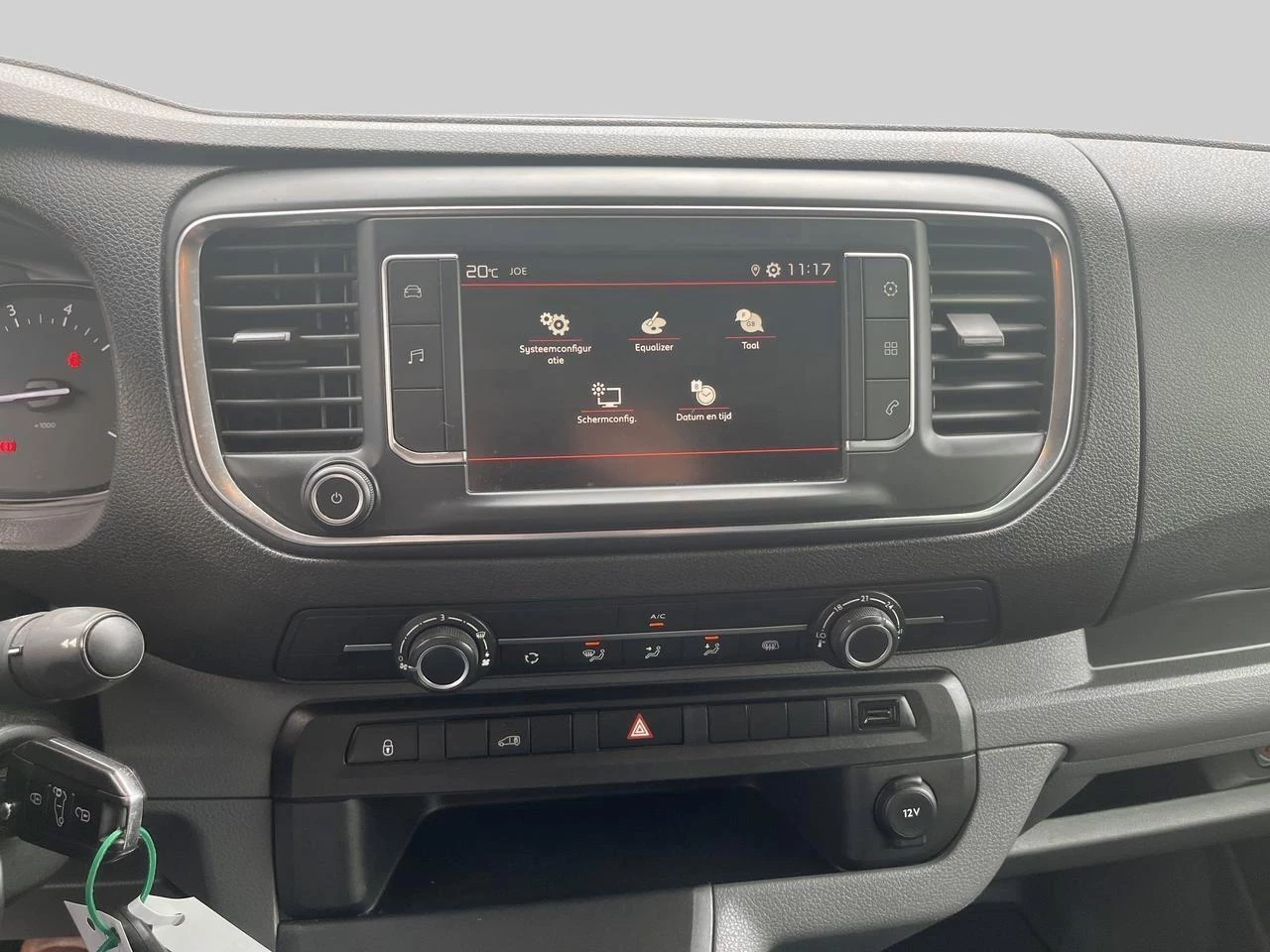 Citroën-Jumpy-image-11